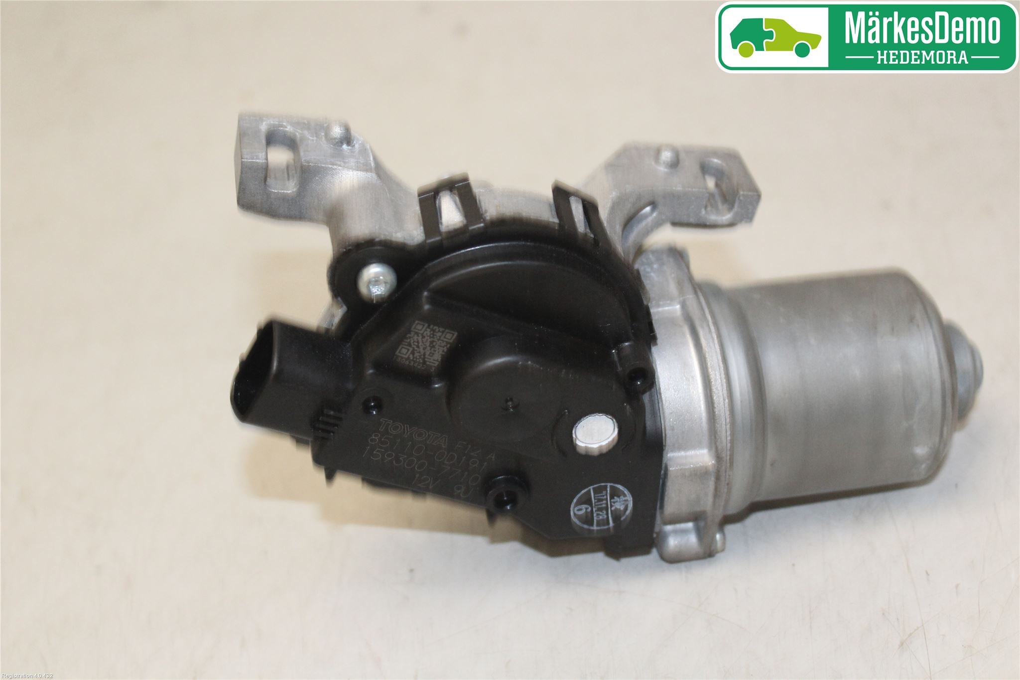 Toyota YARIS XP130 15-20 Torkarmotor Vindruta