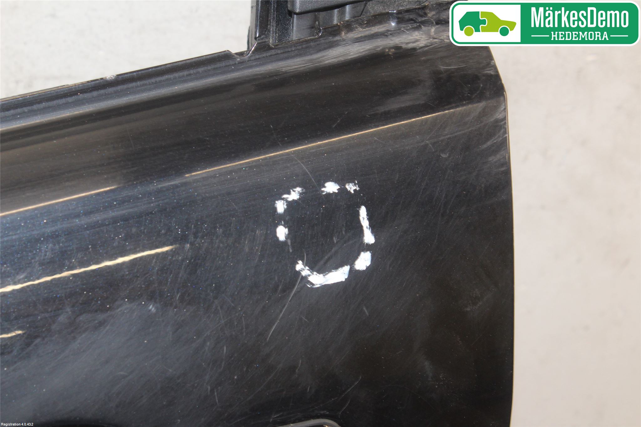 Ford FOCUS     04-07 Dörr Fram Vänster