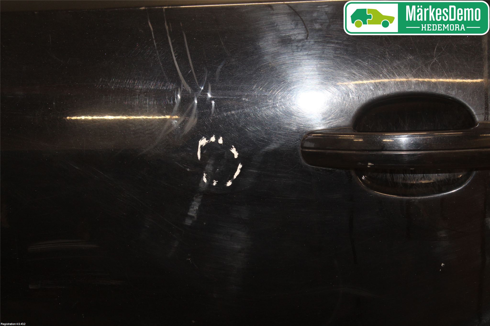 Ford FOCUS     04-07 Dörr Bak Vänster