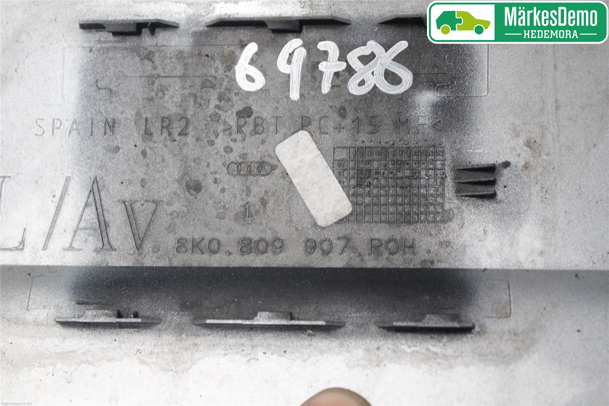 Audi A4/S4 08-11 Tanklucka