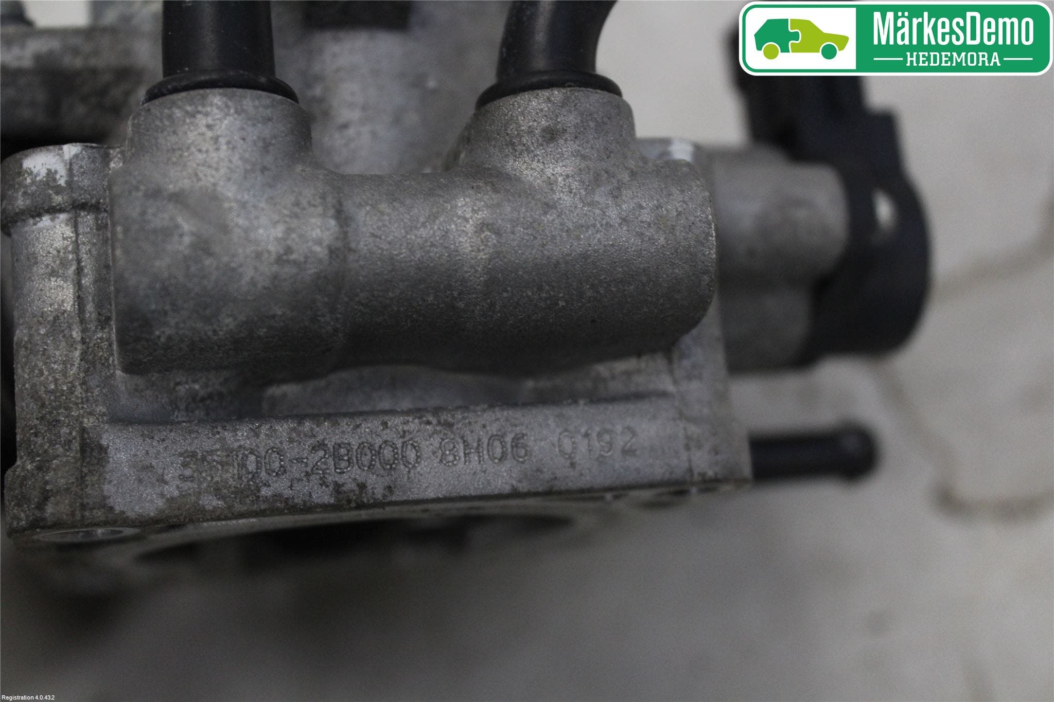 Kia CEED 06-12 Injspjällhus