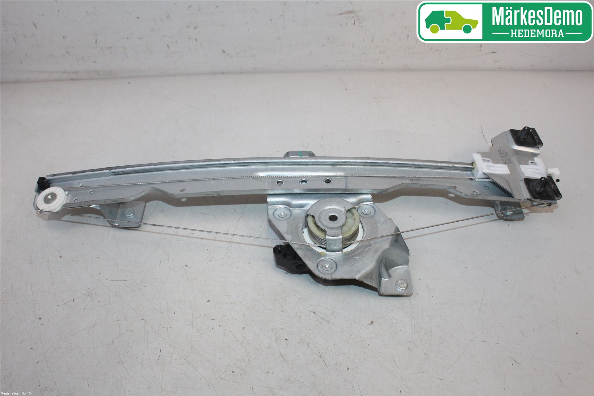 Dacia DUSTER 10-17 Fönsterhiss El Kompl