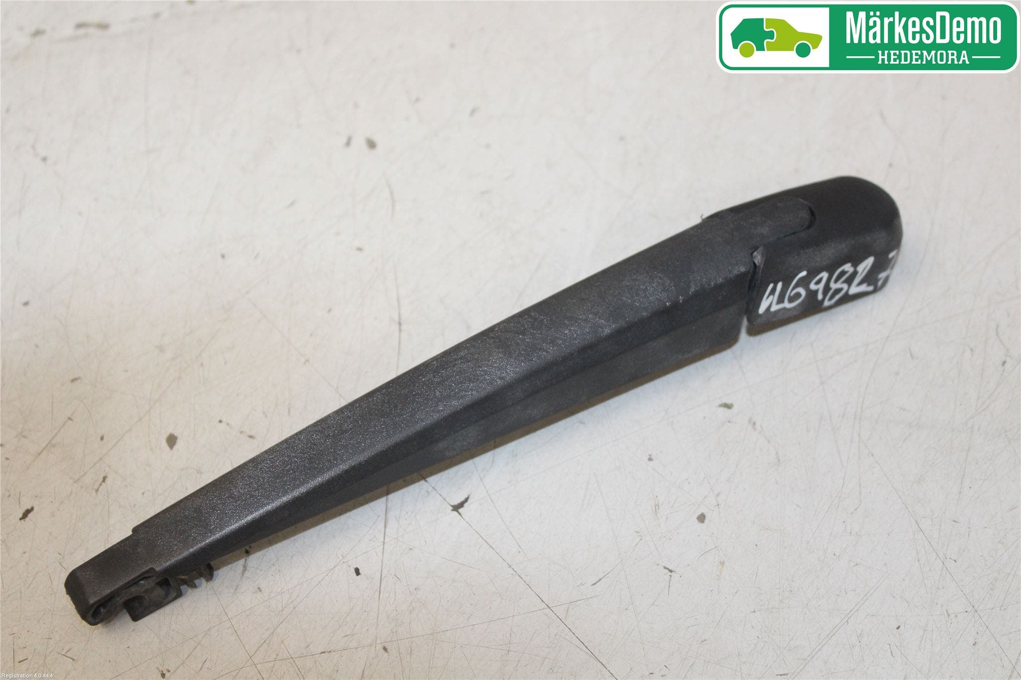 Toyota AVENSIS 09-15 Torkararm-Bakruta