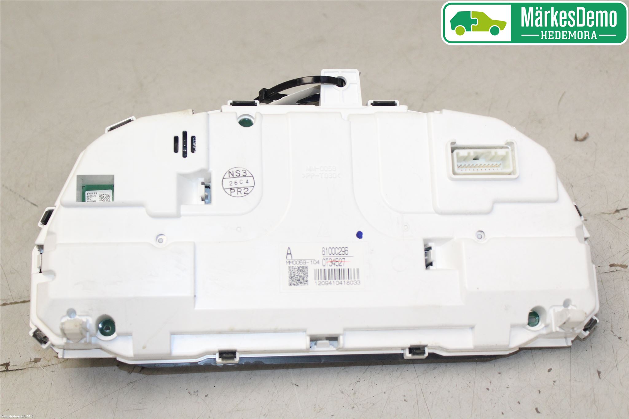 Mitsubishi OUTLANDER 13-21 Instrument Komb