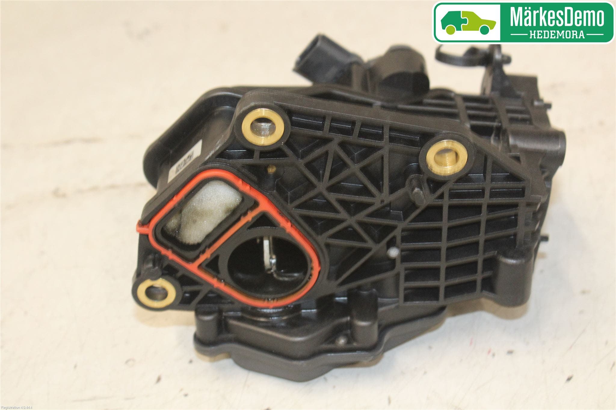 Nissan QASHQAI 14-17 Injspjällhus