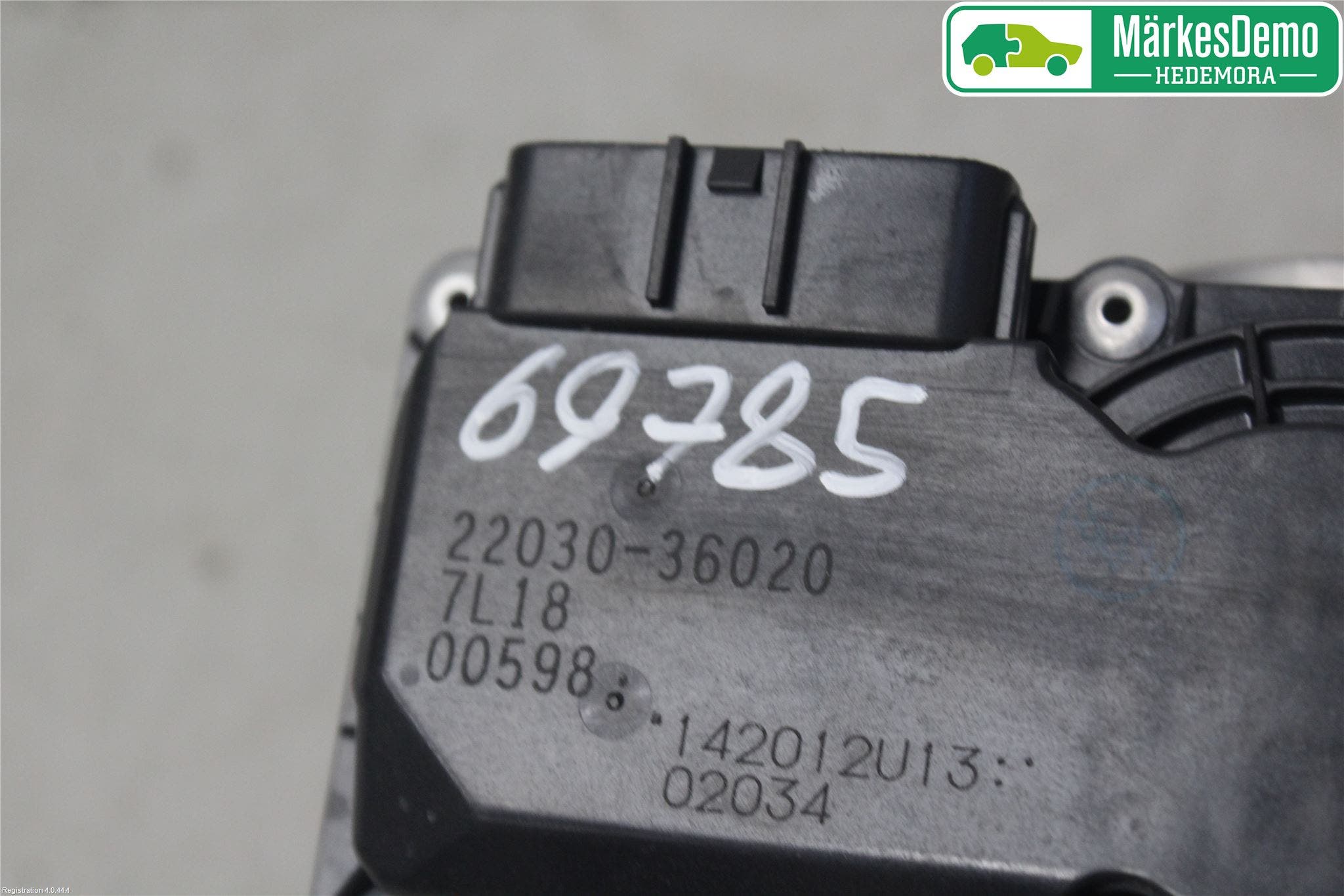 Toyota RAV4 13-18 Injspjällhus