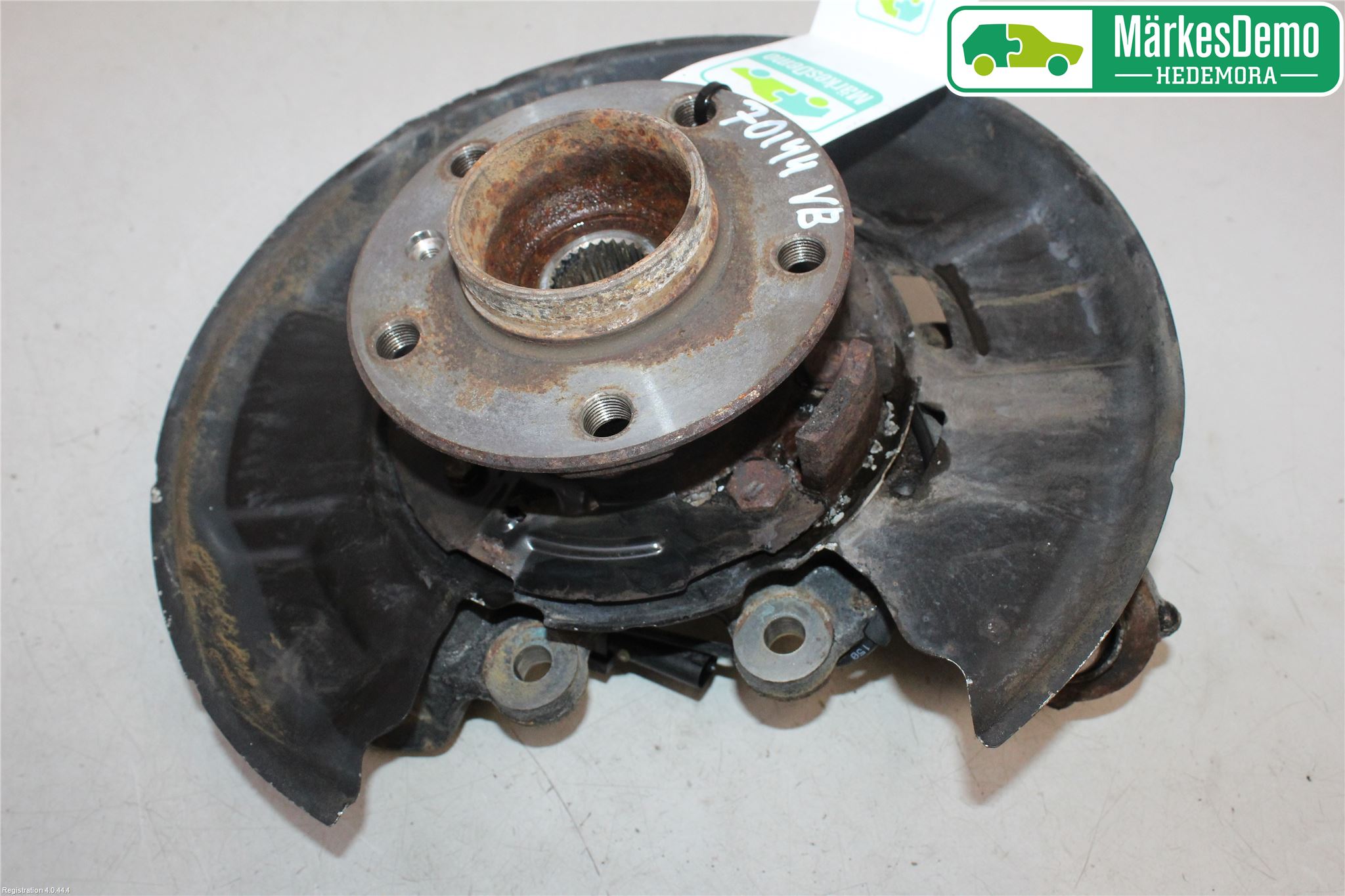 BMW 1 F20/F21 11-19 Hjullagerhus-Spindel Vä B
