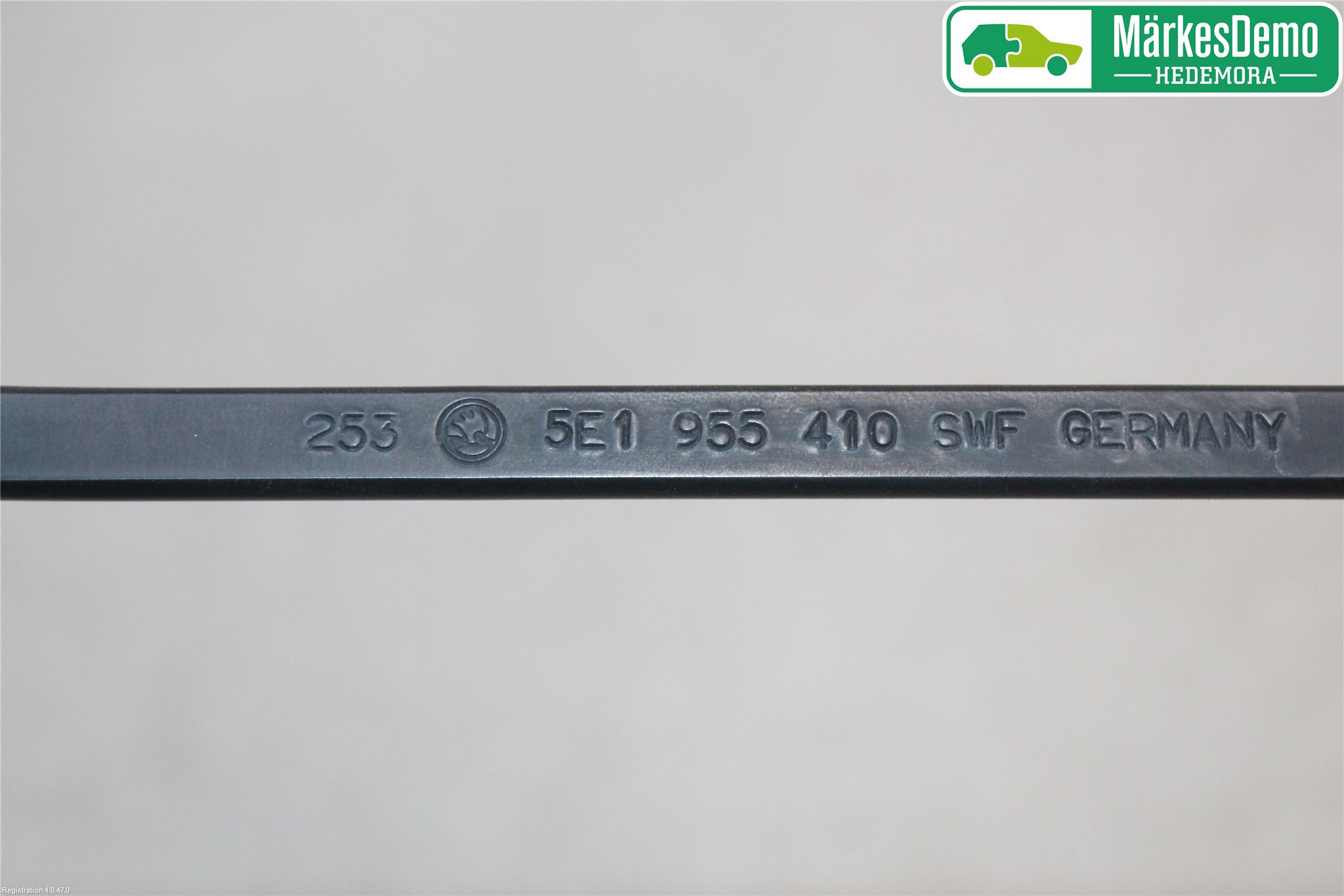 Skoda OCTAVIA (5E) 13-20 Torkararm Armar Vindruta