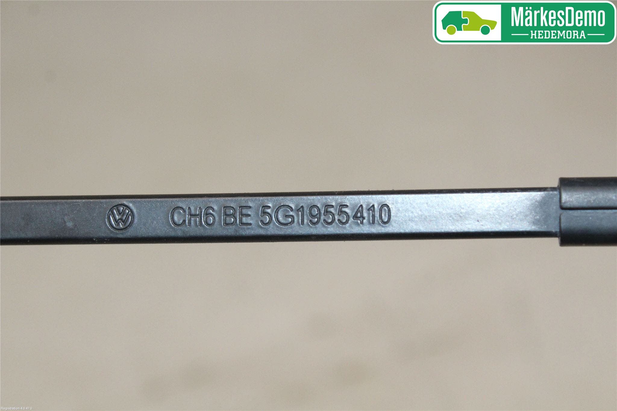 Volkswagen VW GOLF / E-GOLF VII 13-20 Torkararm Armar Vindruta