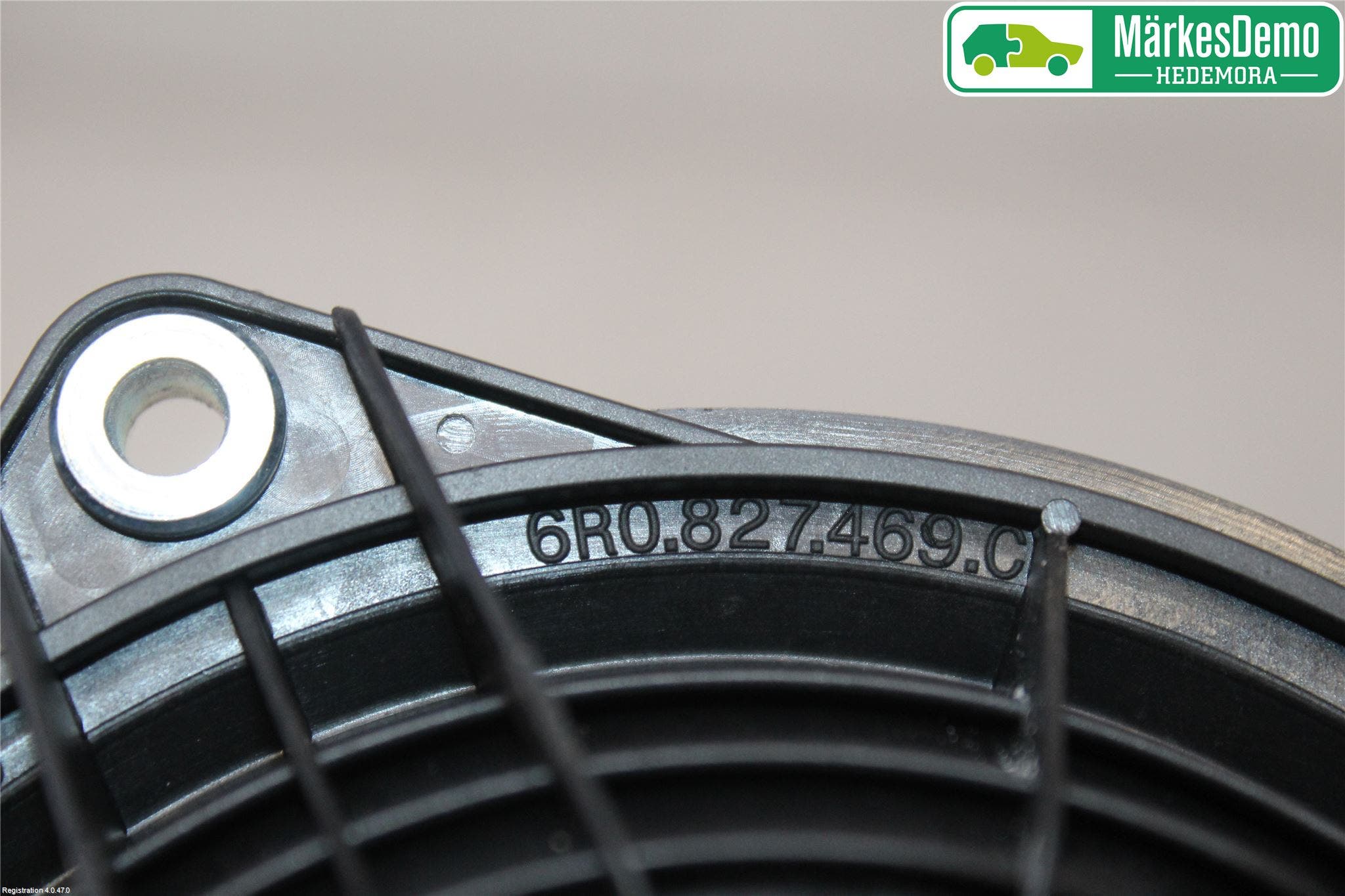 Volkswagen VW GOLF VI 09-13 Bakluckehandtag