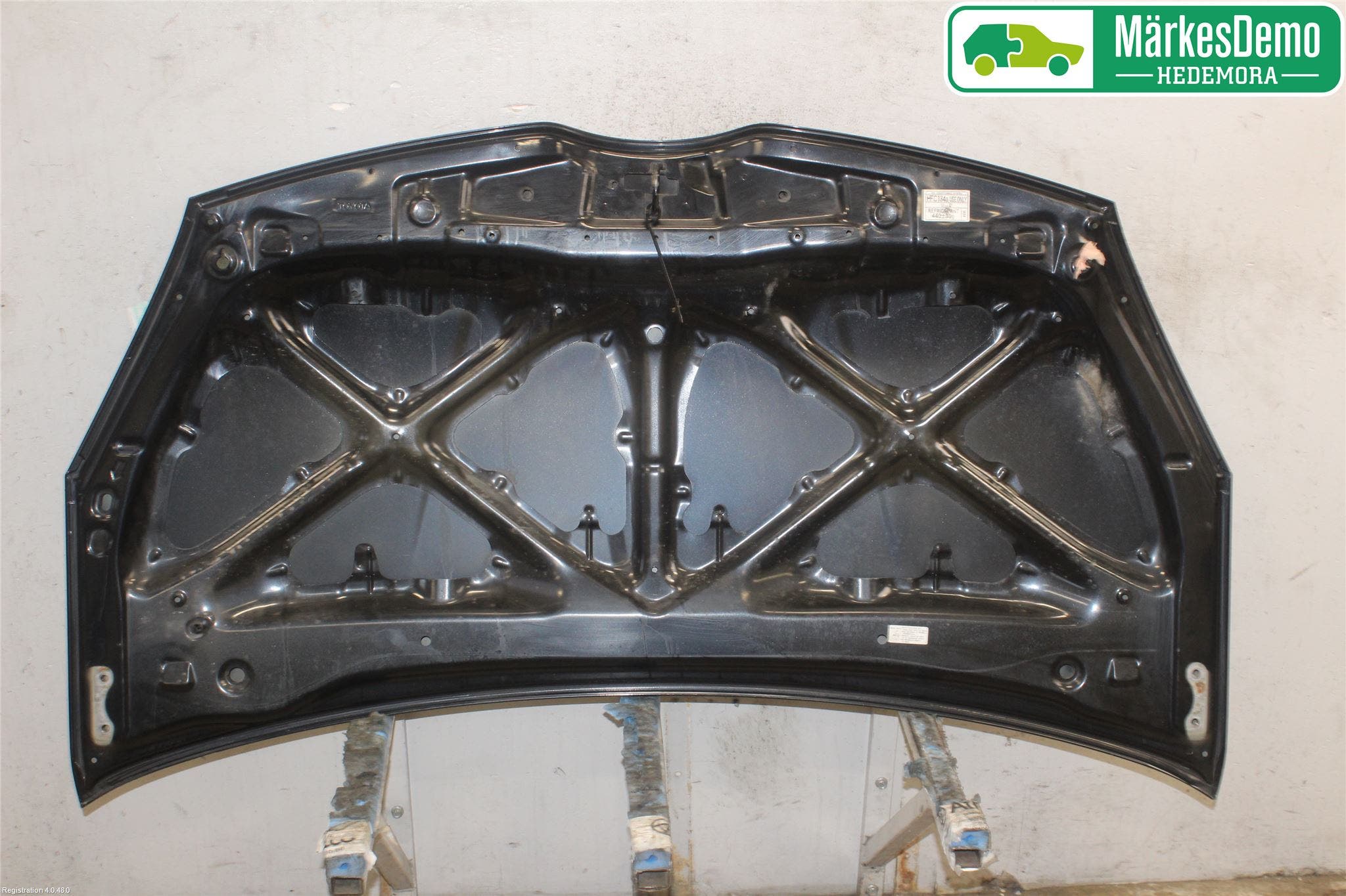 Toyota COROLLA VERSO 04-07 Huv Fram