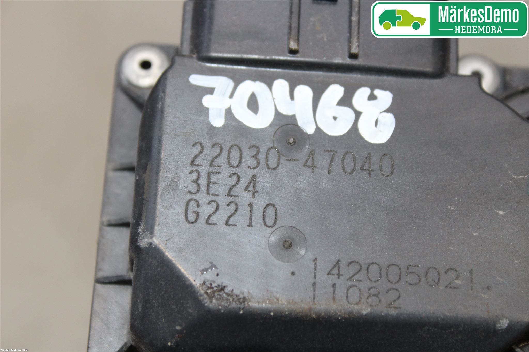 Toyota YARIS XP130 12-14 Injspjällhus