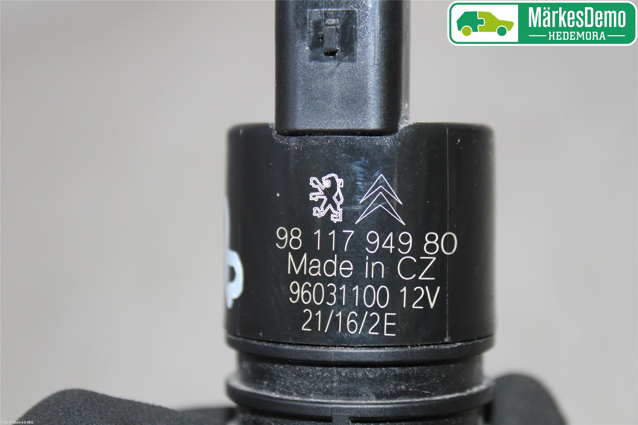 Peugeot EXPERT/E-EXPERT 17- Spolarpump Vindruta