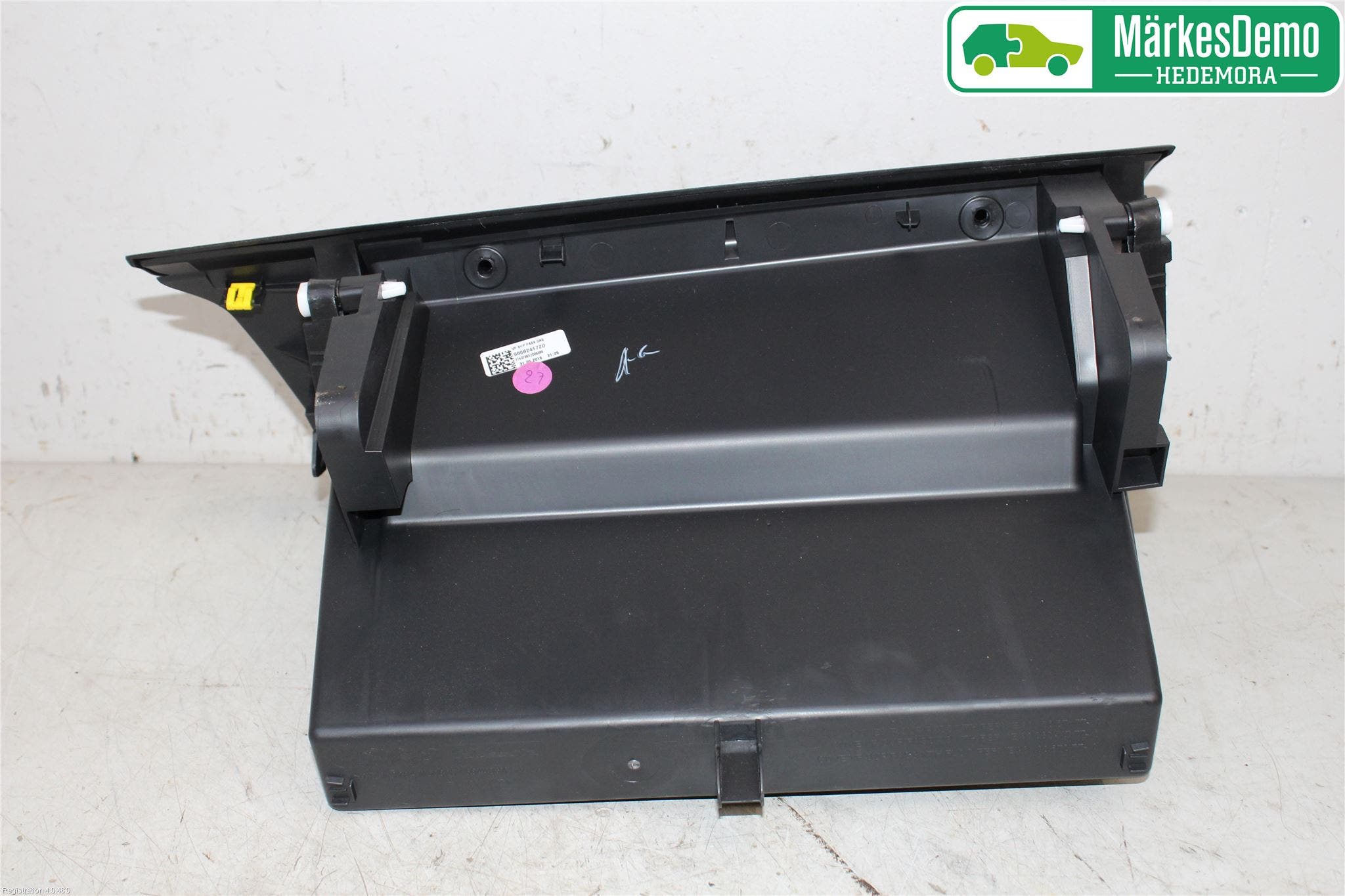 Peugeot EXPERT/E-EXPERT 17- Handskfack