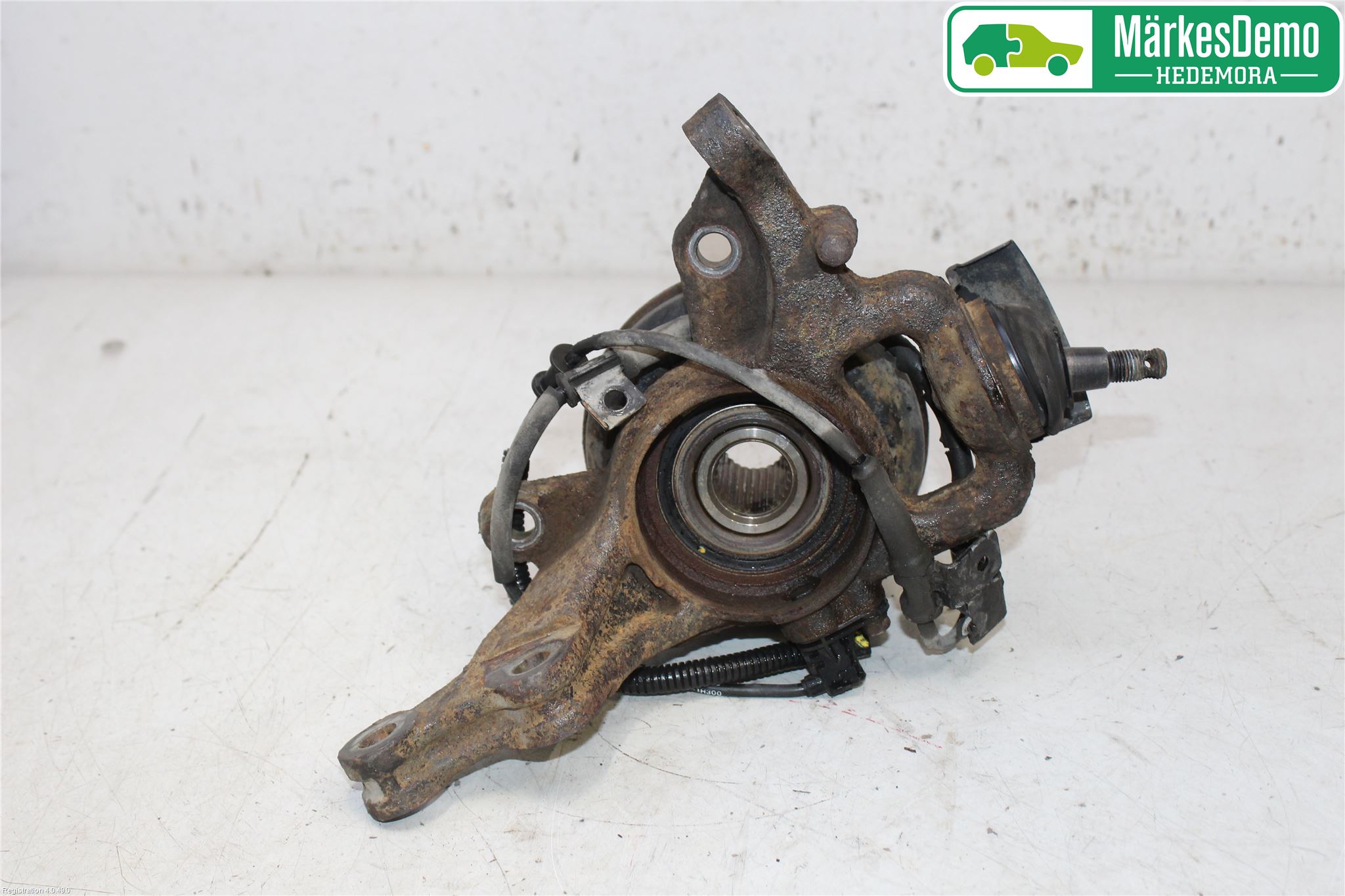 Kia CEED 06-12 Styrspindel Lagerhus Hö