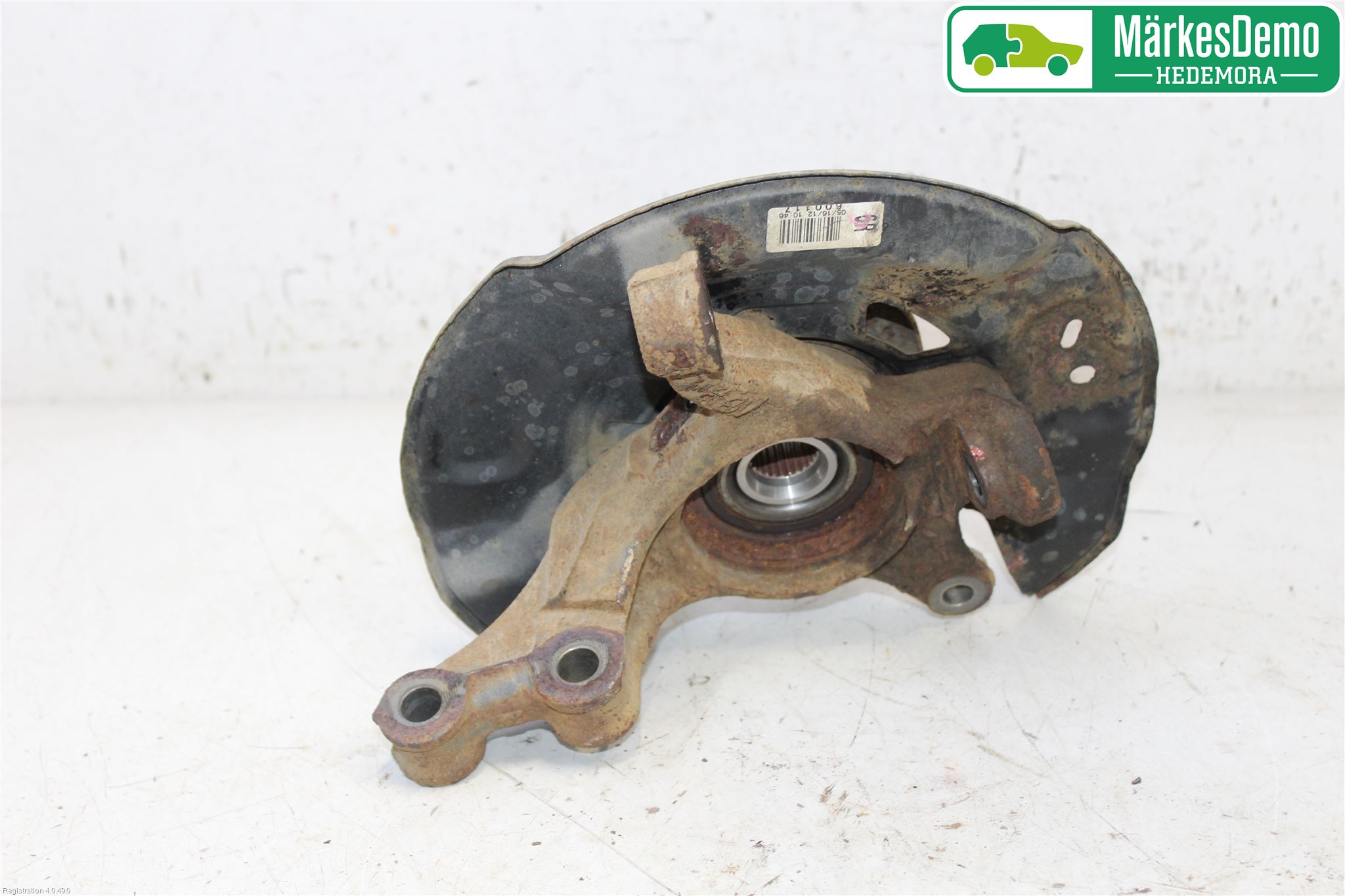 Toyota YARIS XP130 12-14 Styrspindel Lagerhus Hö
