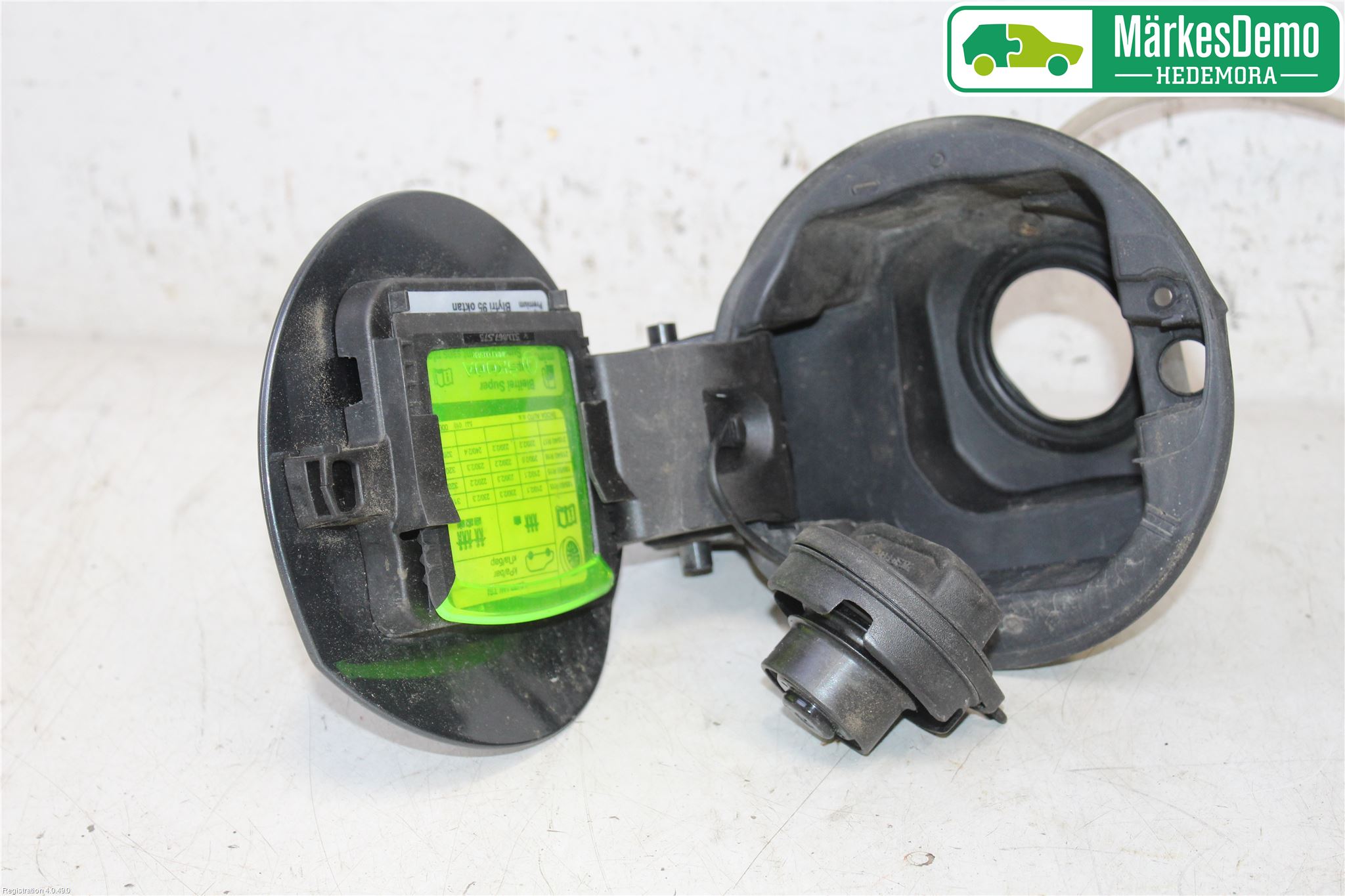 Skoda RAPID Tanklucka