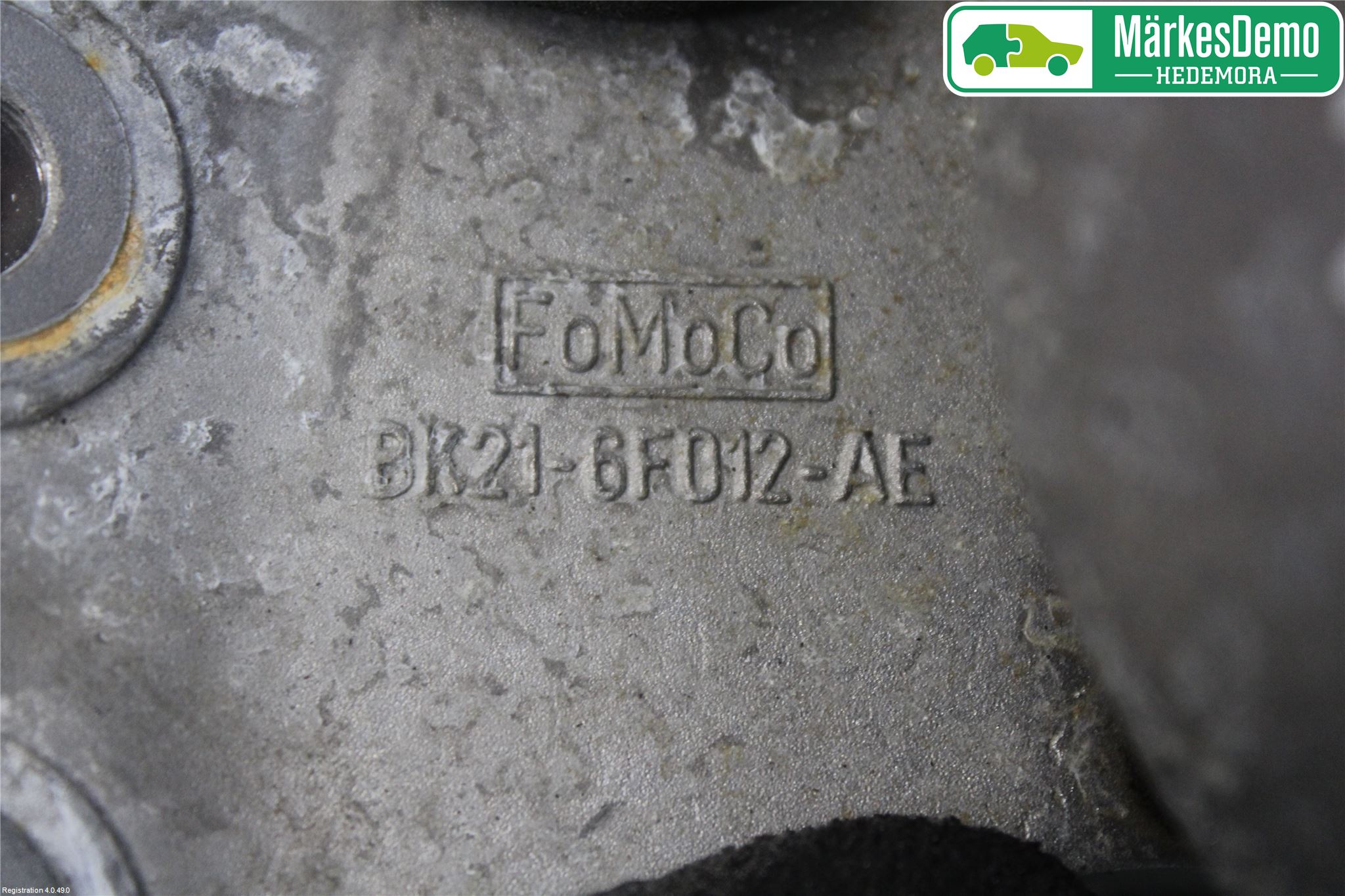 Ford TRANSIT SKÅP/BUSS 14-22 Motorfäste