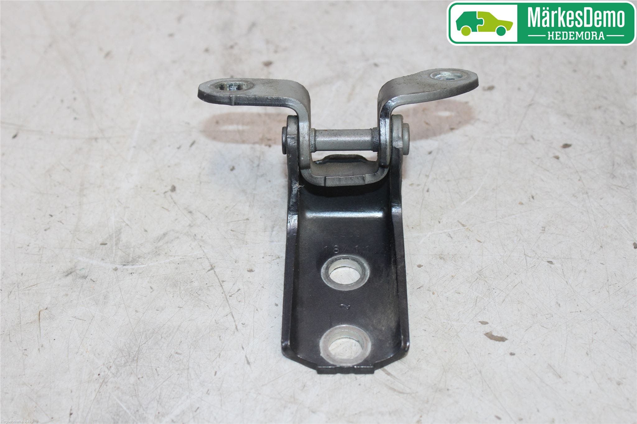 Toyota AURIS 10-12 Dörrgångjärn