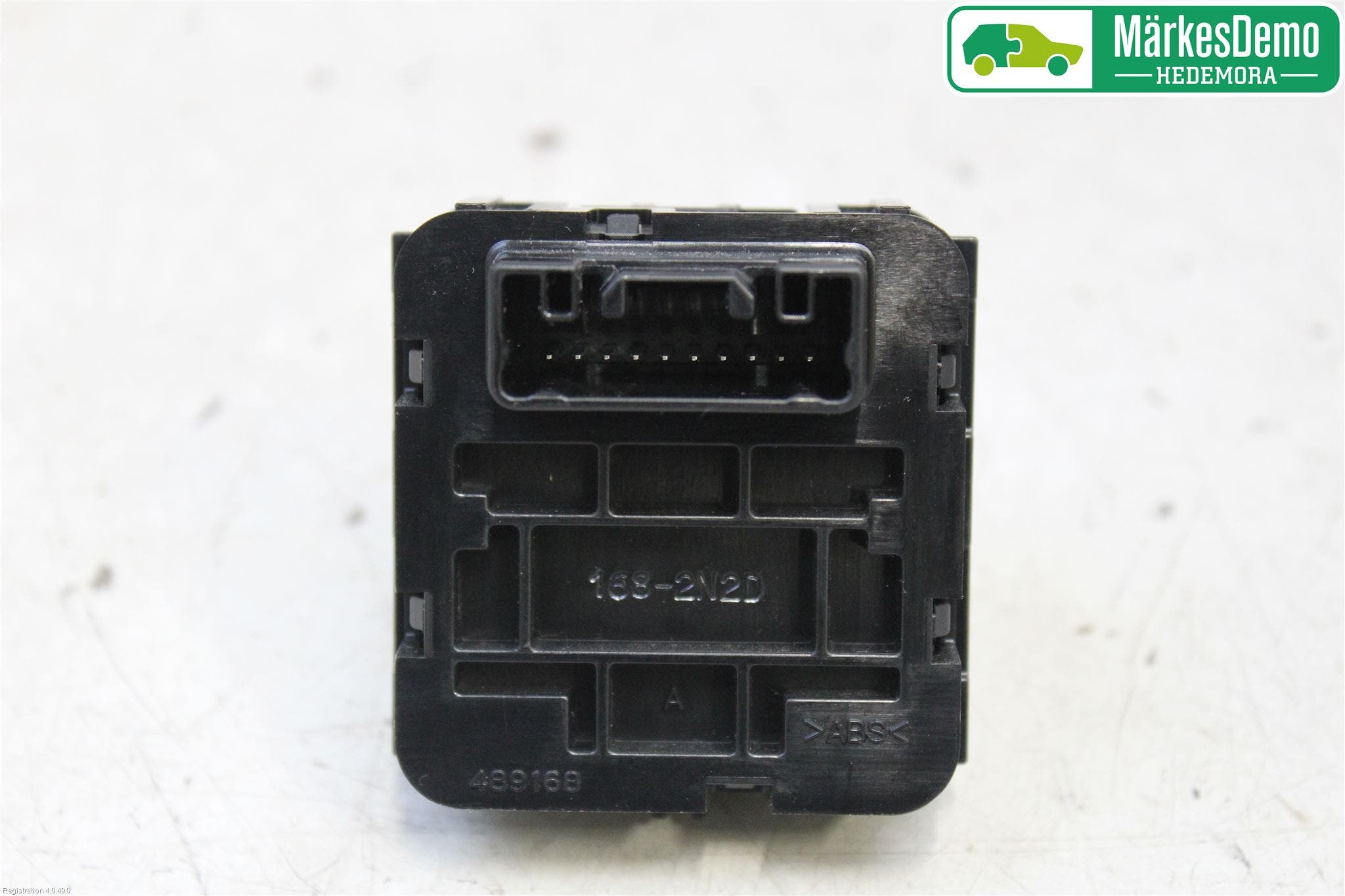 Toyota AURIS 13-19 Kontrolldisplay