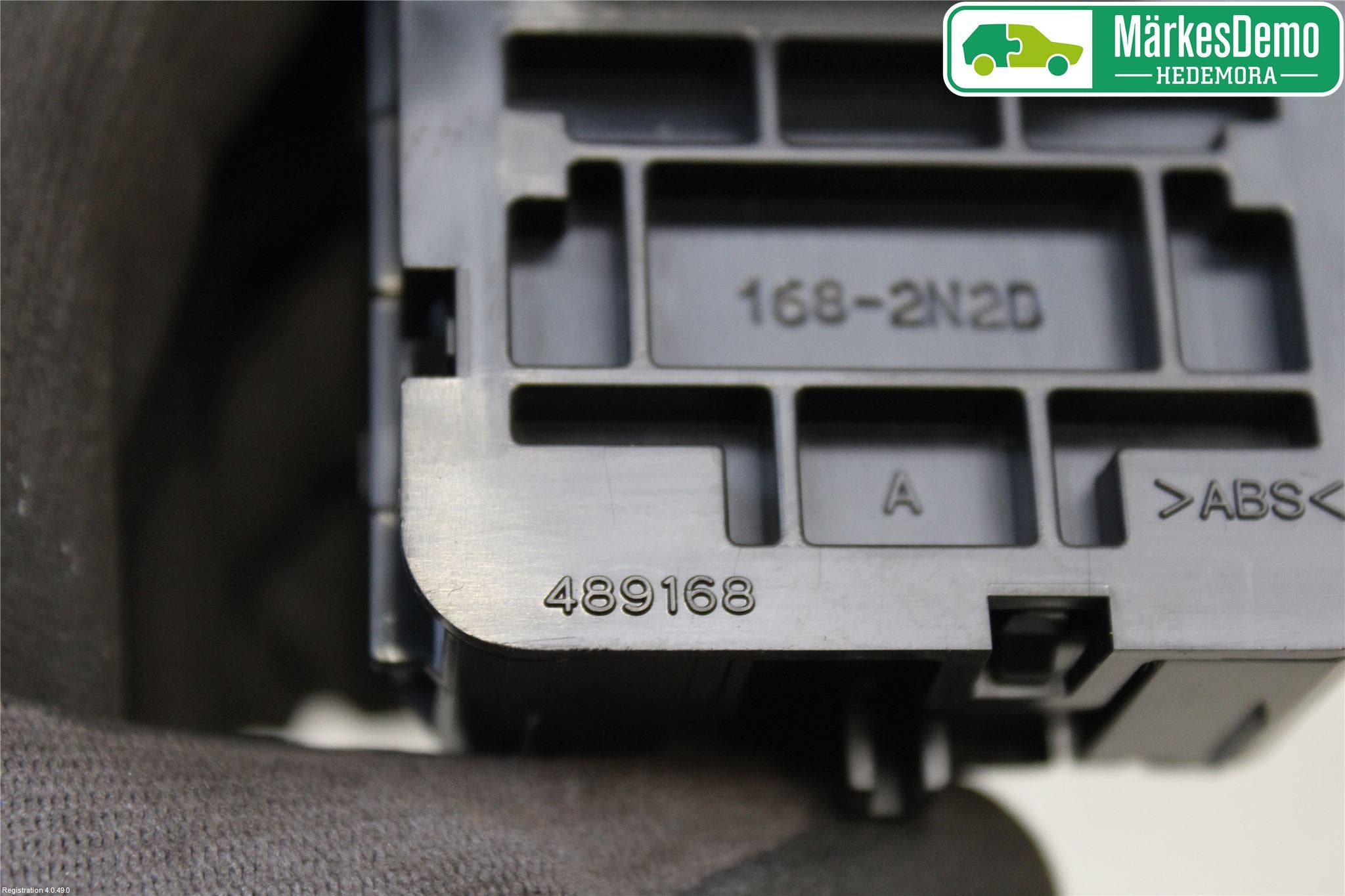 Toyota AURIS 13-19 Kontrolldisplay