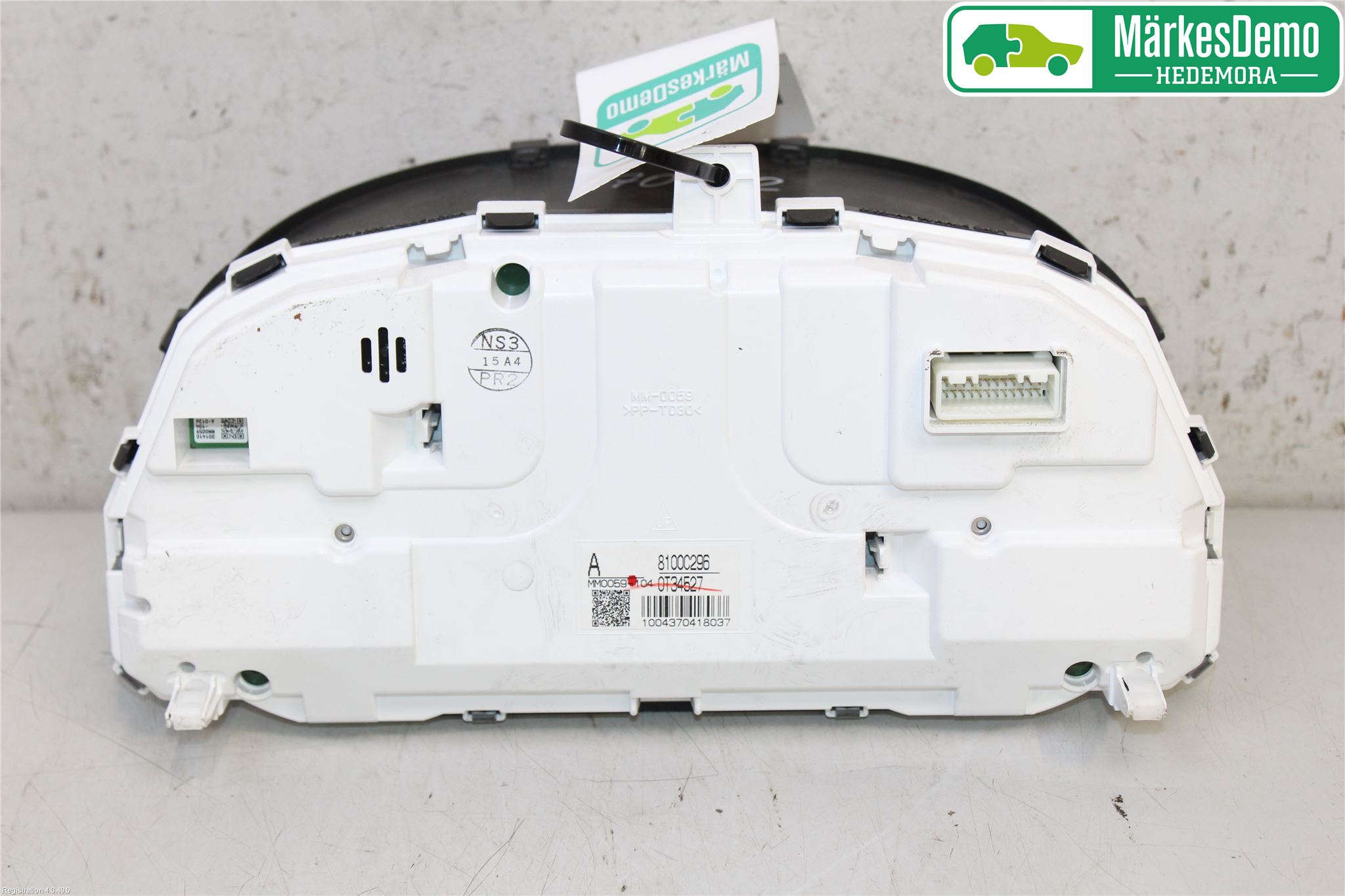 Mitsubishi OUTLANDER 13-21 Instrument Komb