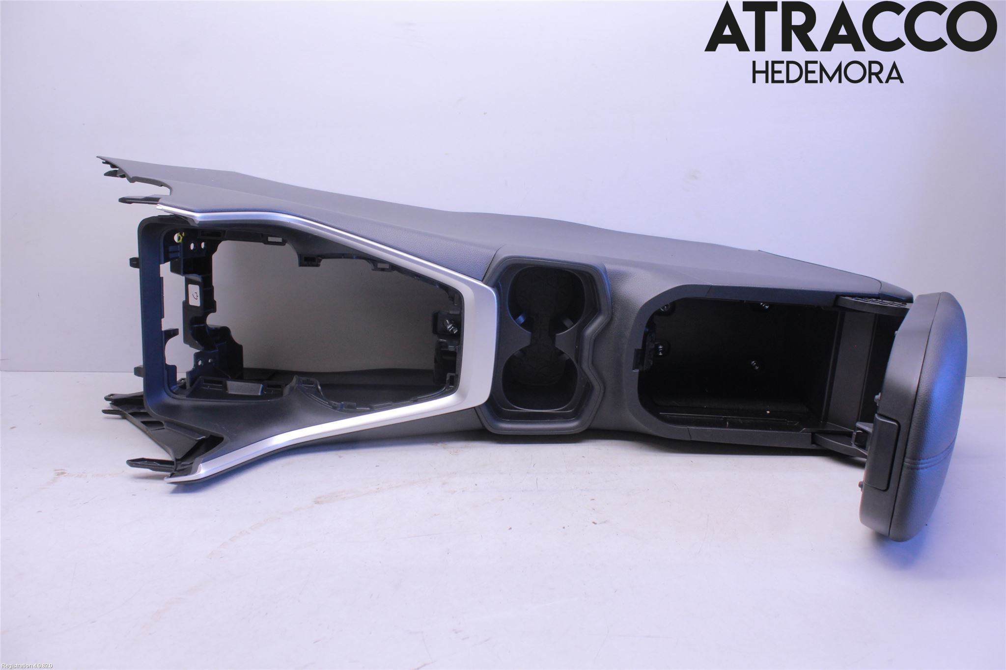 Toyota RAV4 19- Inr Tunnelfack