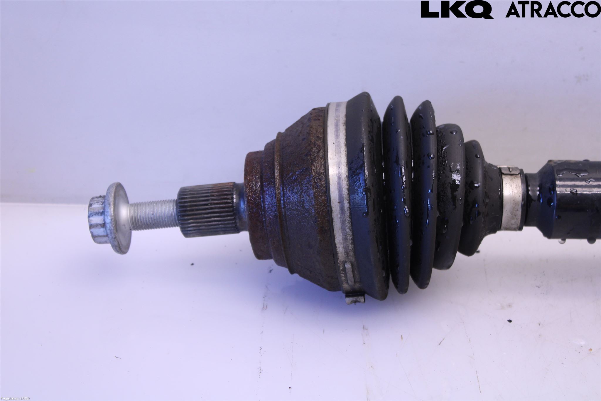 Skoda SUPERB 16-24 Drivaxel Fram Höger