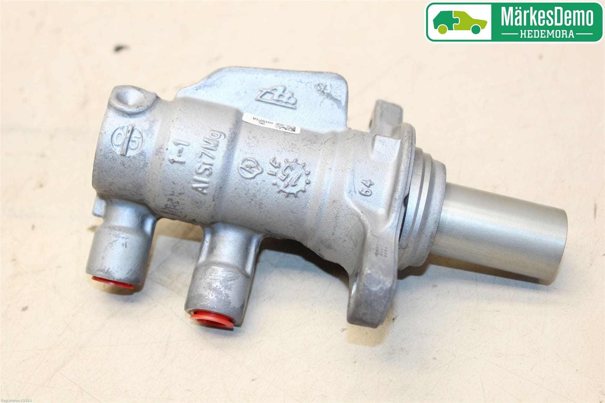 Volvo V40 12-19 Broms Huvudcylinder