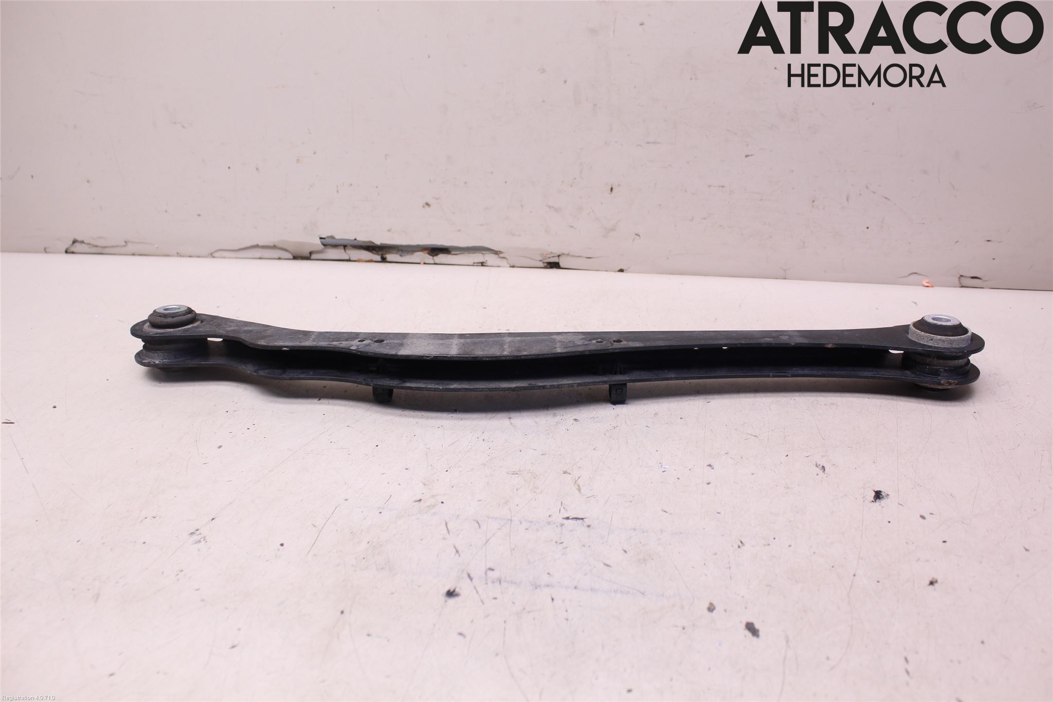 BMW 2 F45 Active Tourer 14-21 Bärarm Bak Höger