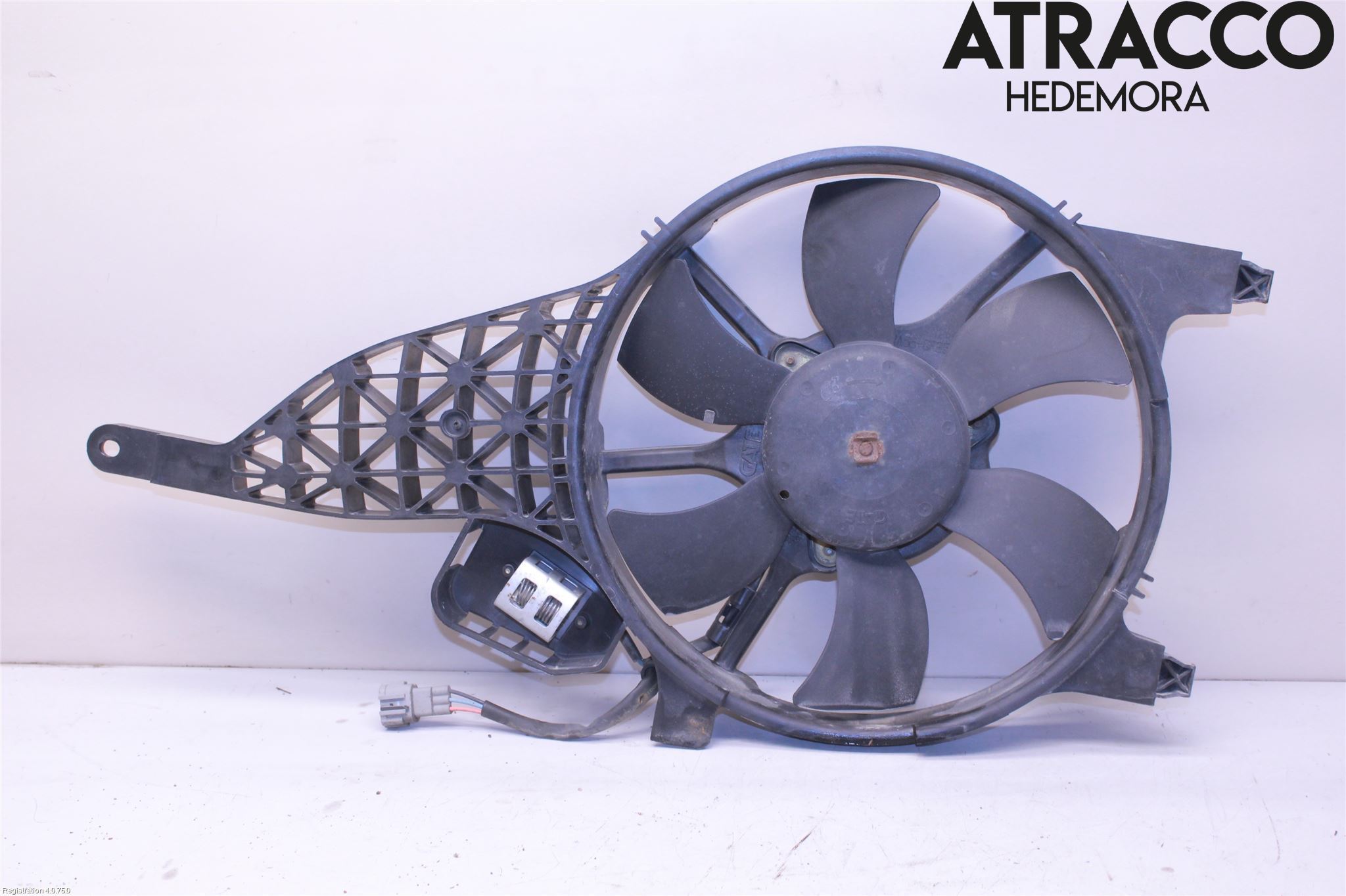 Nissan NAVARA 05-16 Kylfläkt El