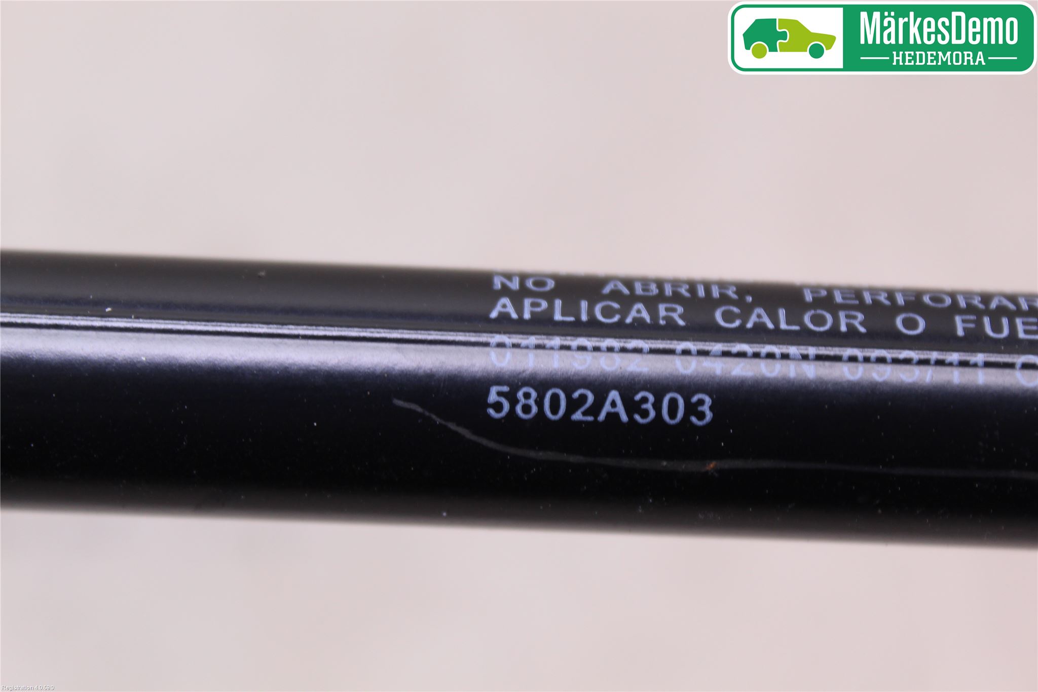 Mitsubishi OUTLANDER 07-12 Gasfjäder Baklucka