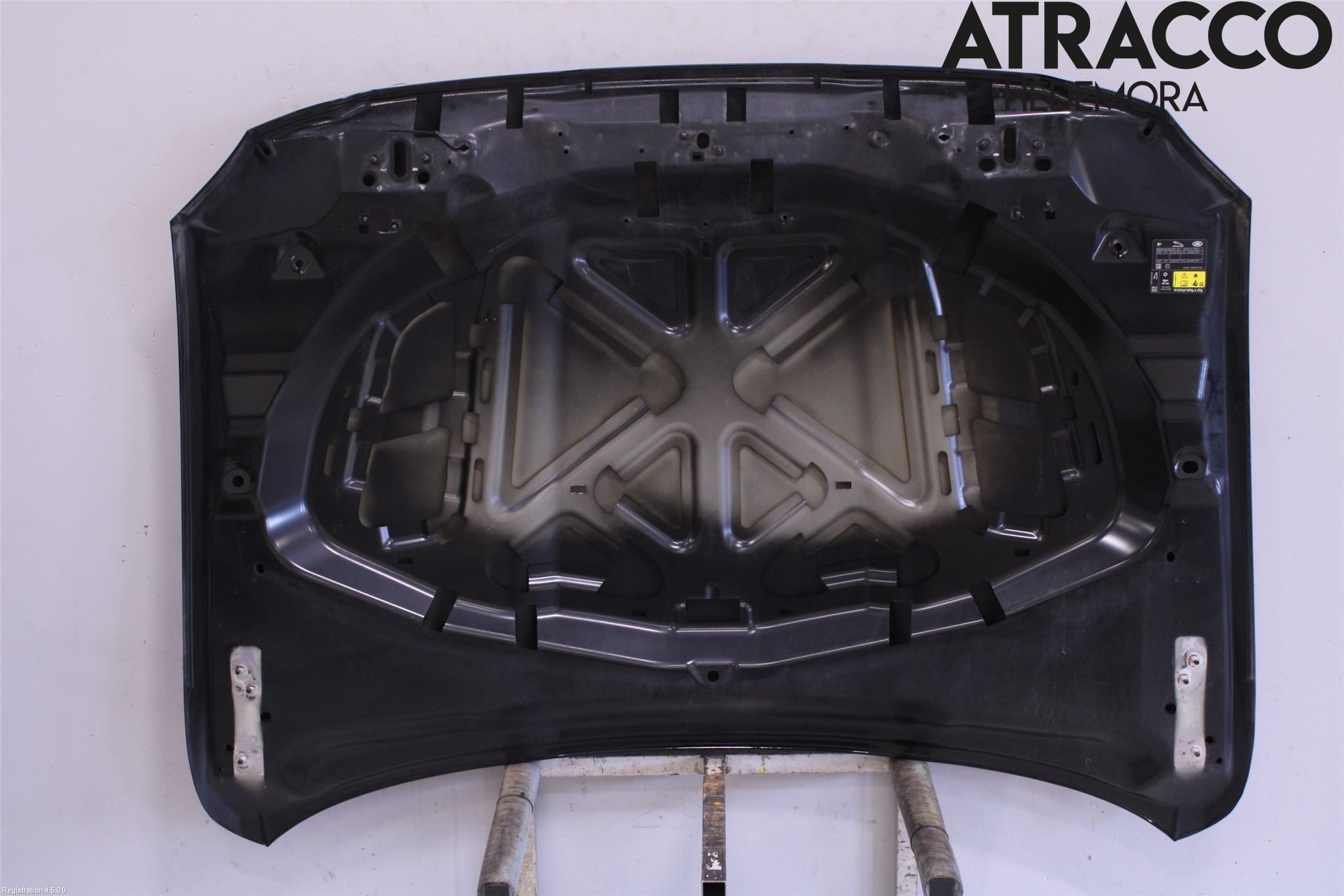 Jaguar F-PACE Huv Fram