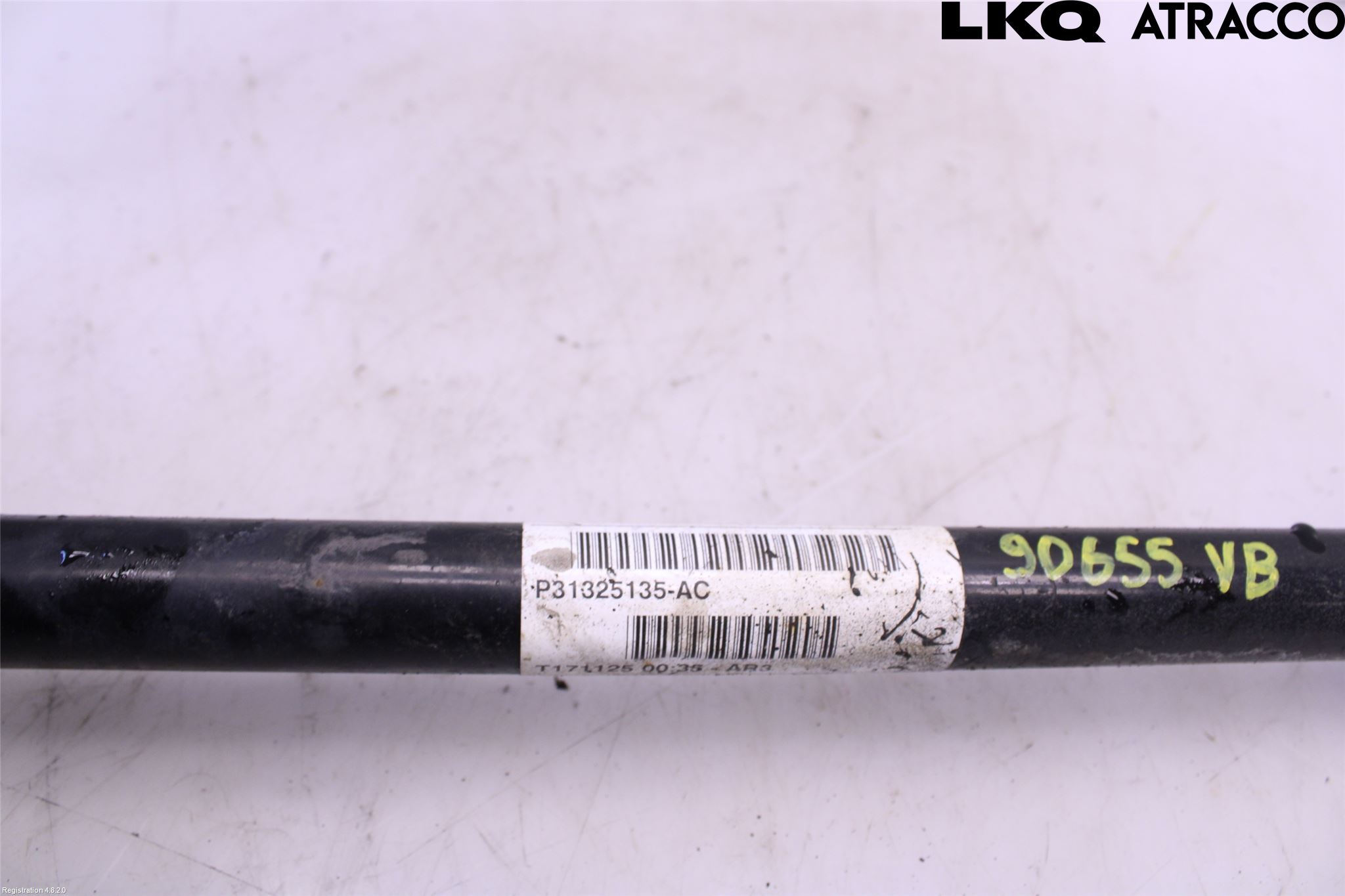Volvo V60 CROSS COUNTRY 16-18 Drivaxel Bak Vänster