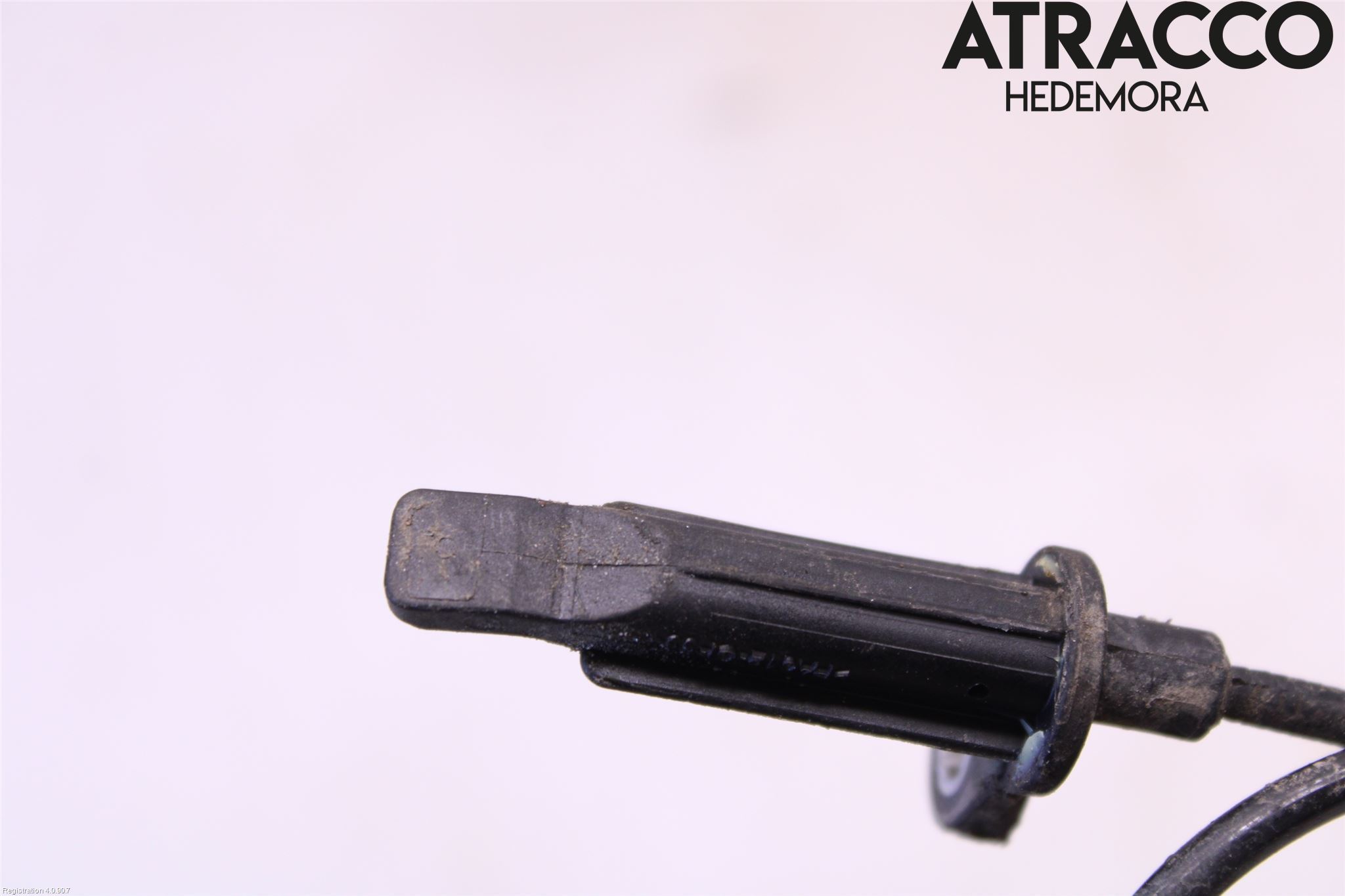 BMW 5 G30/G31/F90 17-23 Abs Sensor