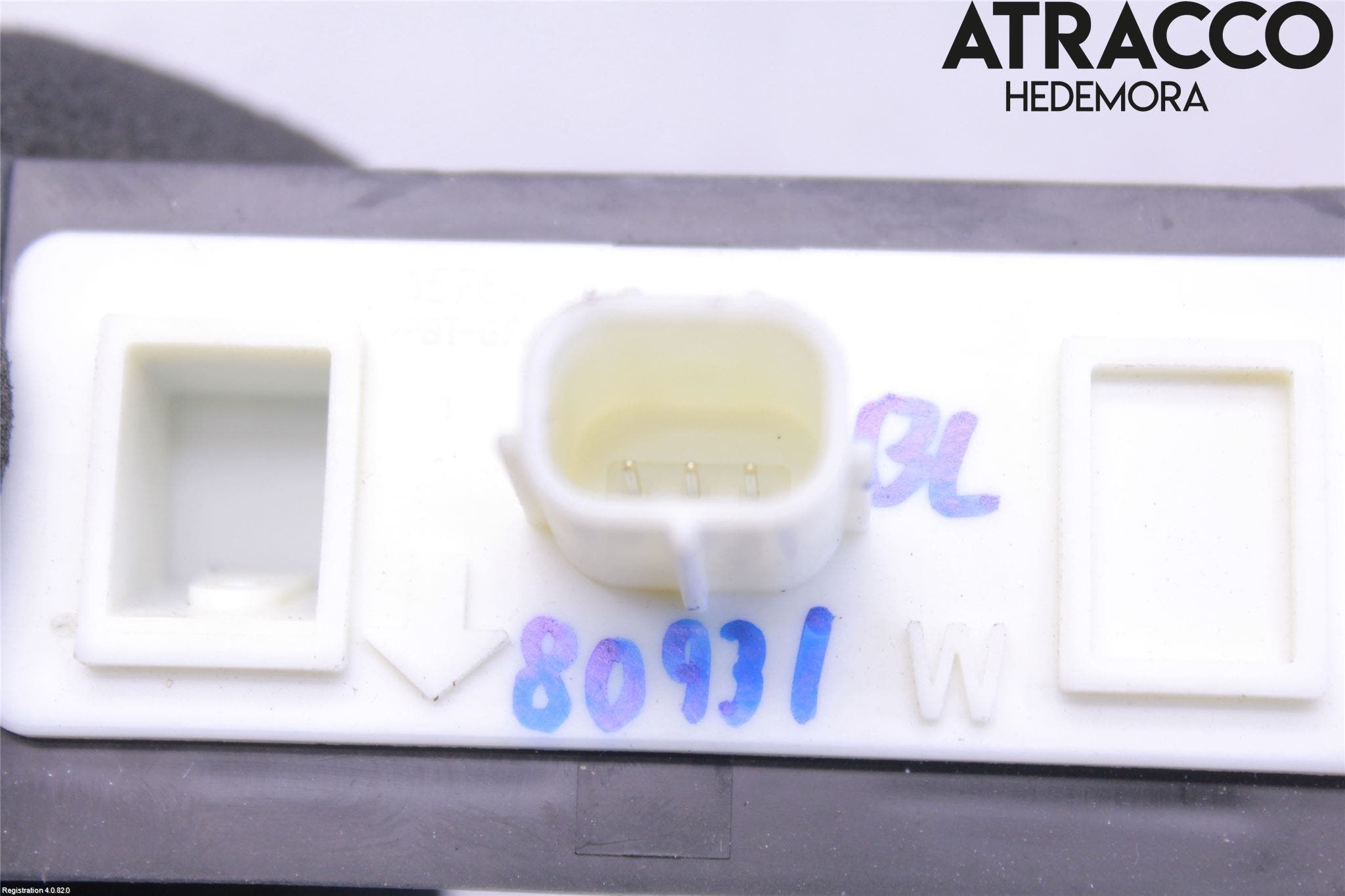 Toyota COROLLA 19- Bakluckehandtag