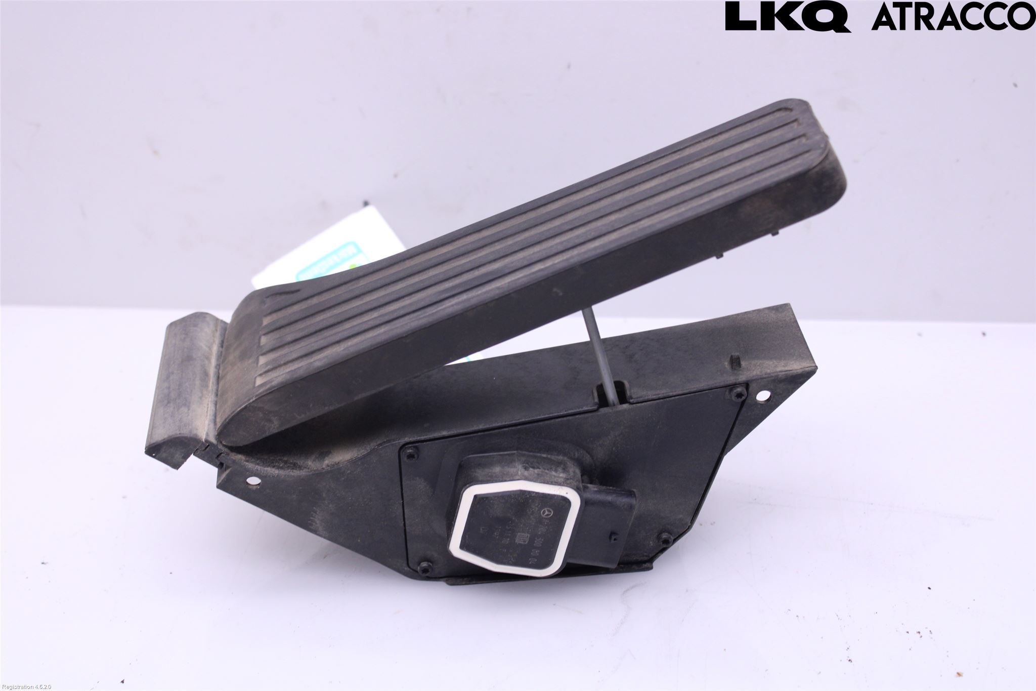 Mercedes-Benz MB C-KLASS (W204) 07-15 Gaspedal