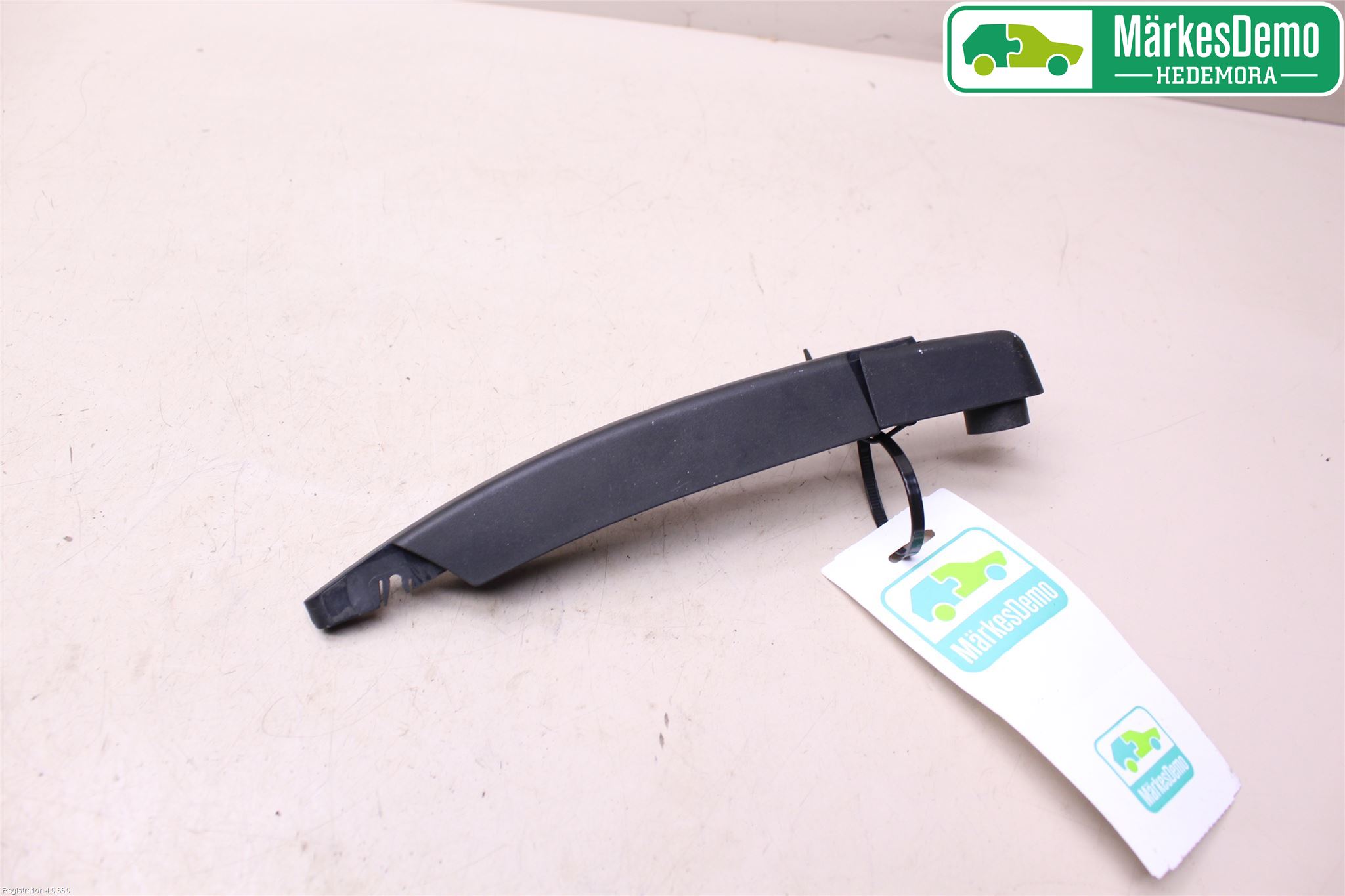 Citroen C4 CACTUS 14-20 Torkararm-Bakruta