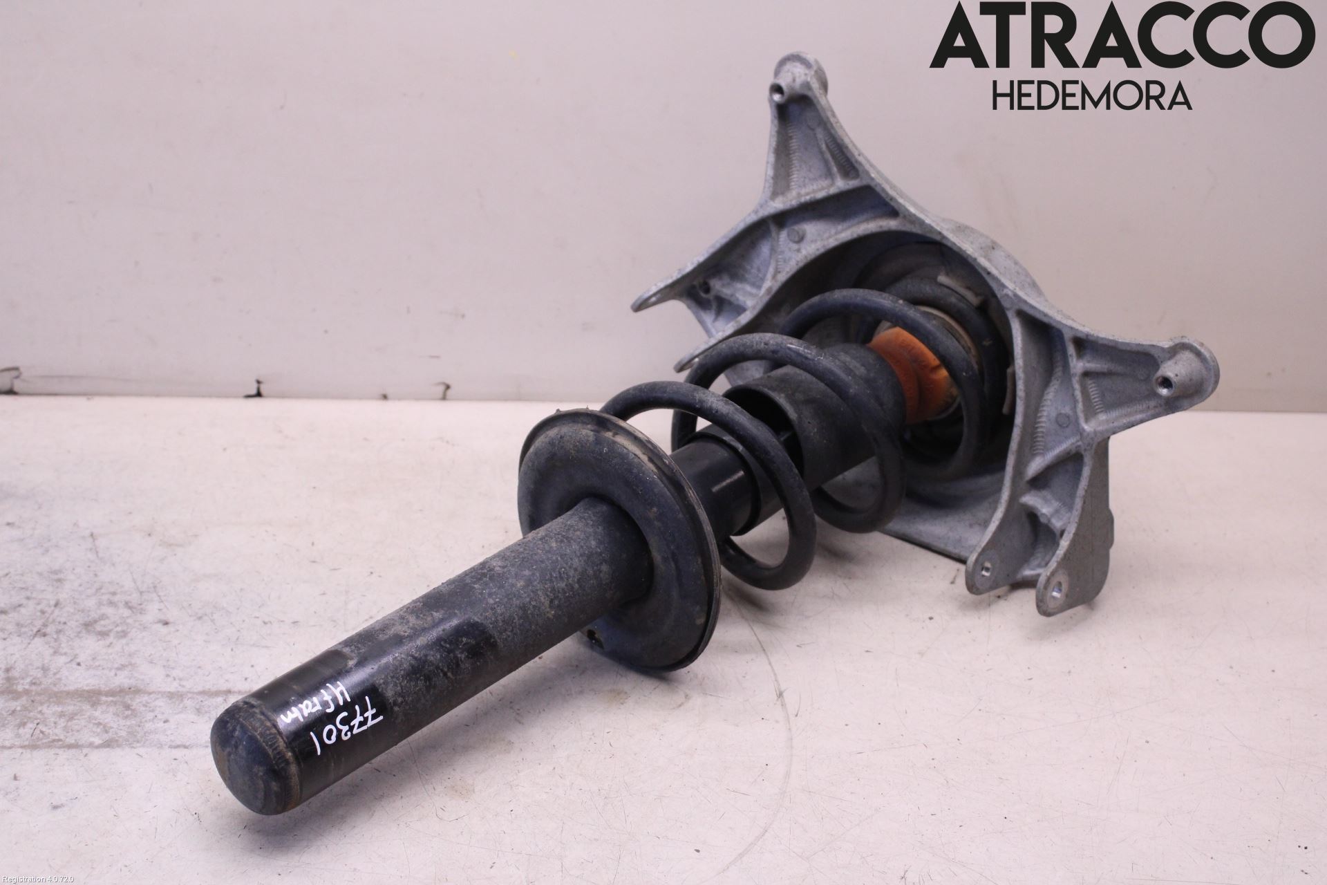 Audi A4 12-15 Fjäderben Fram Höger