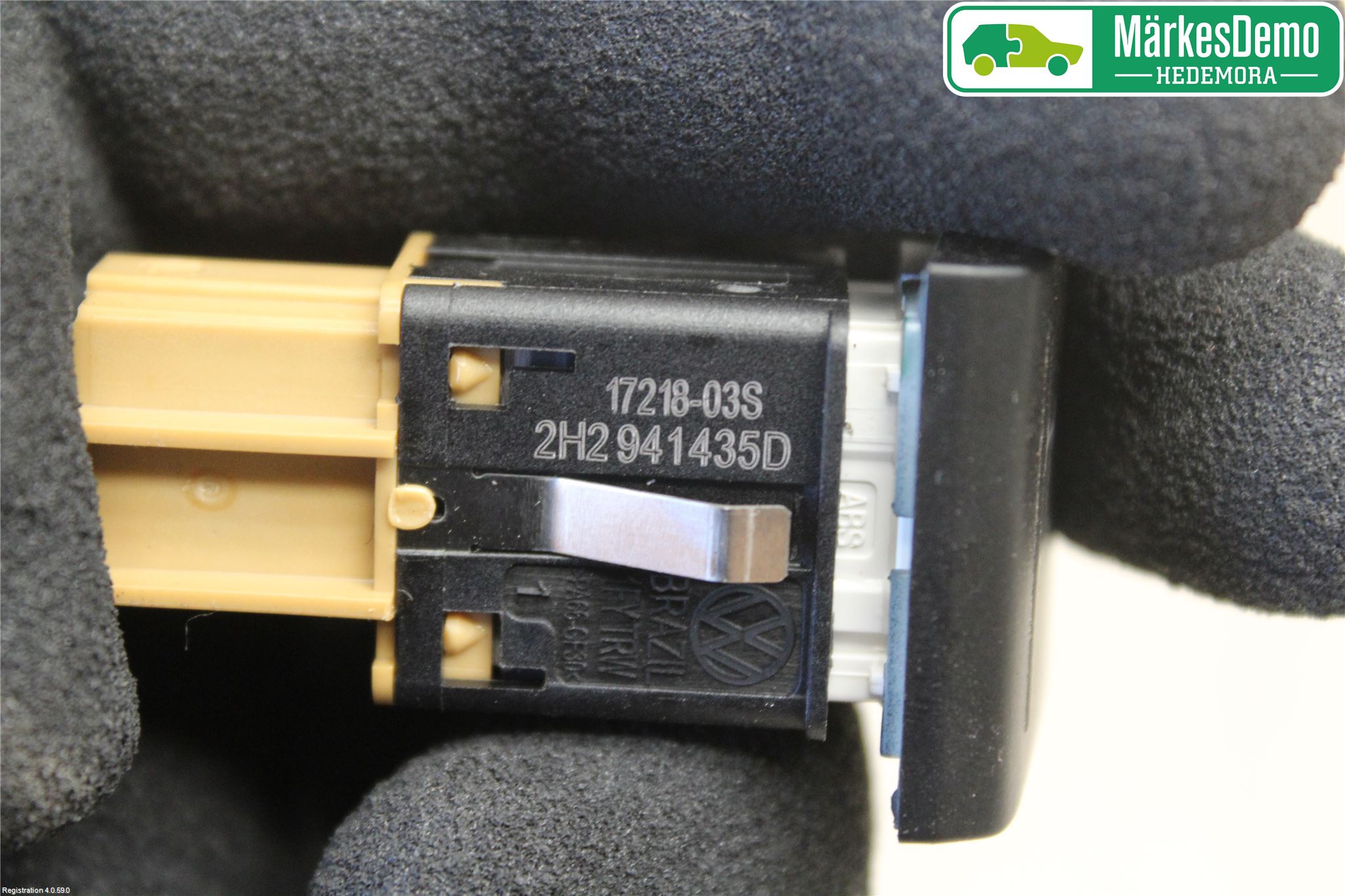 Volkswagen VW AMAROK 2H 10-22 Strömställare Diffspärr