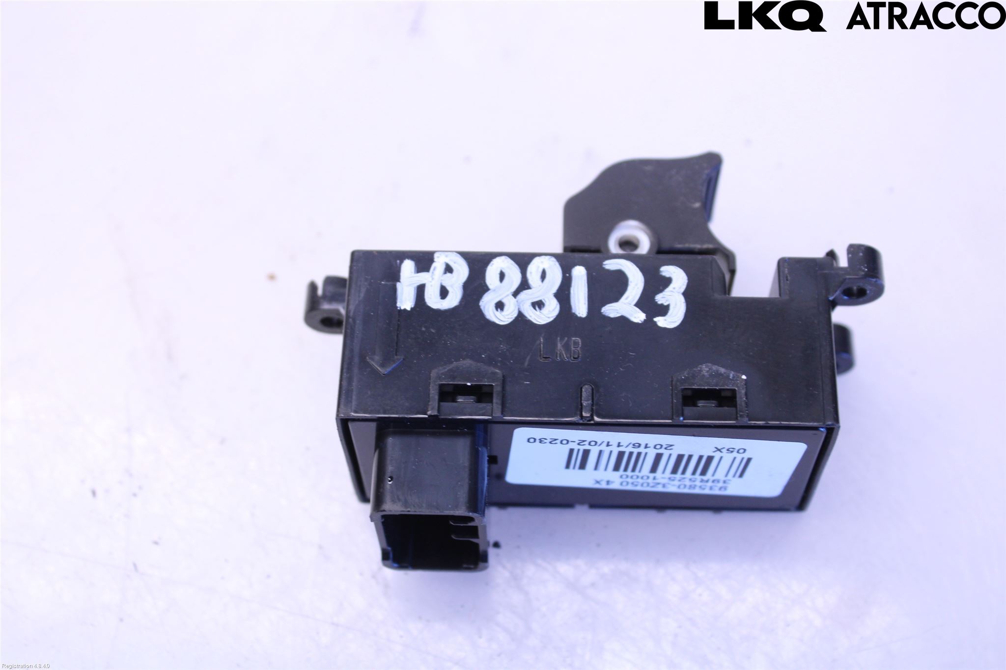 Hyundai i40 16-18 Strömställare Elhiss