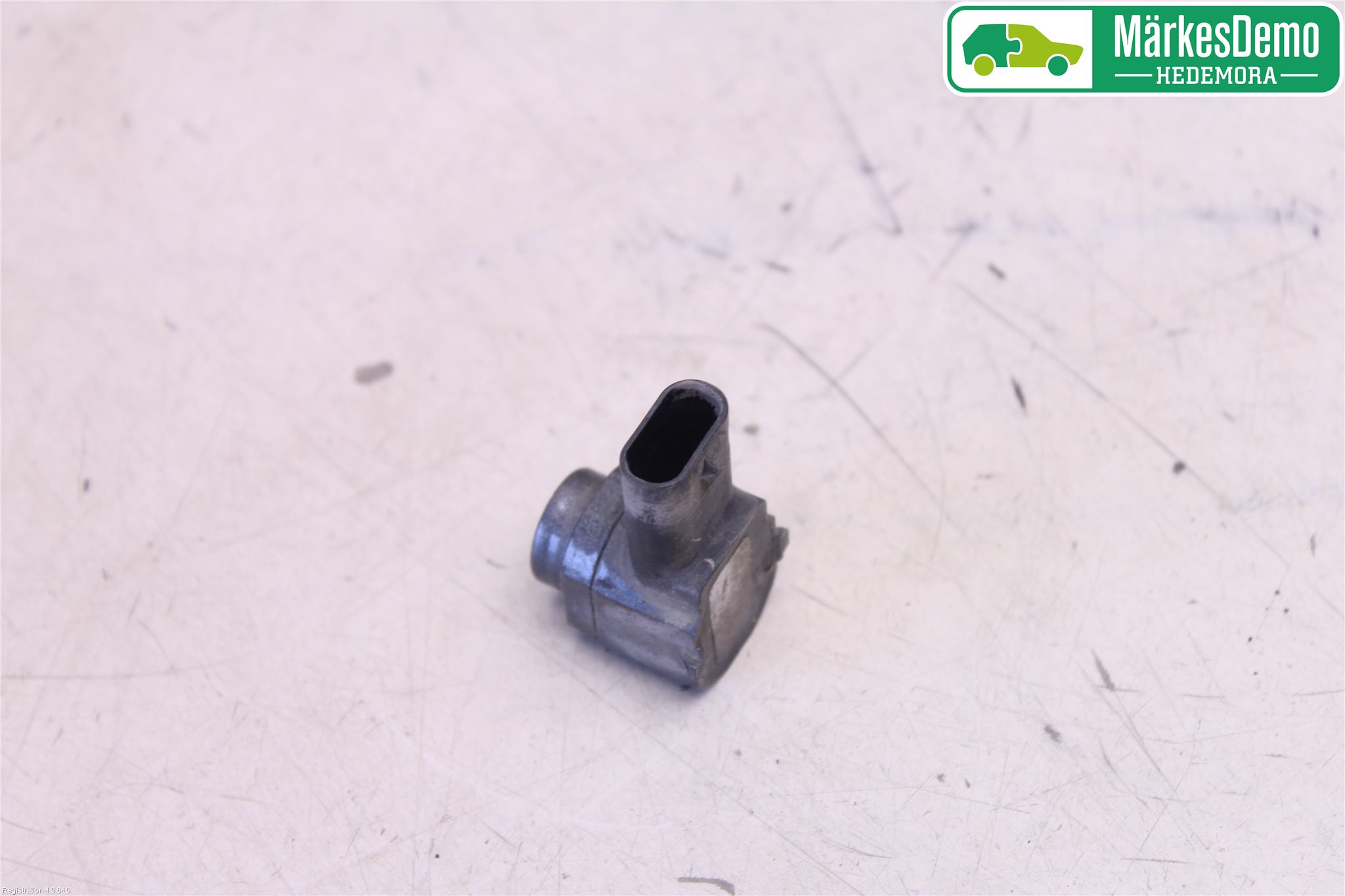 Seat ALHAMBRA 11- Parkeringshjälp Frontsensor