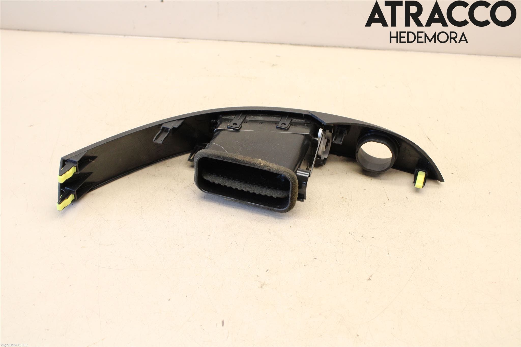 Toyota COROLLA VERSO 04-07 Defrosterkanal-Munstycke