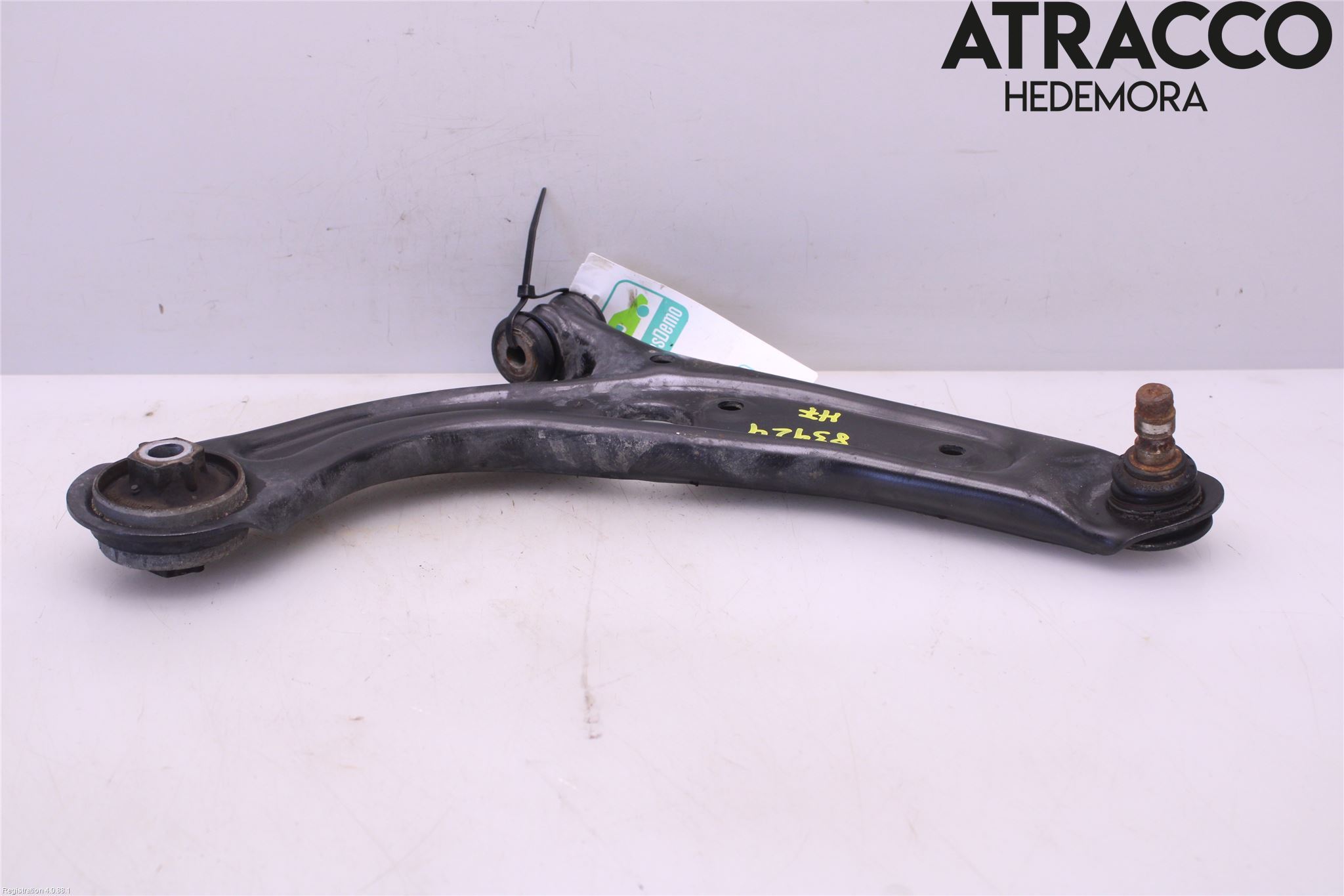 Fiat 500e 20- Bärarm Fram Undre Hö