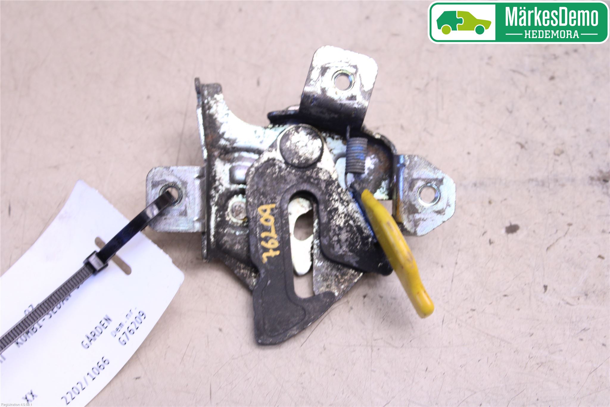 Fiat 500 07- Huvlås