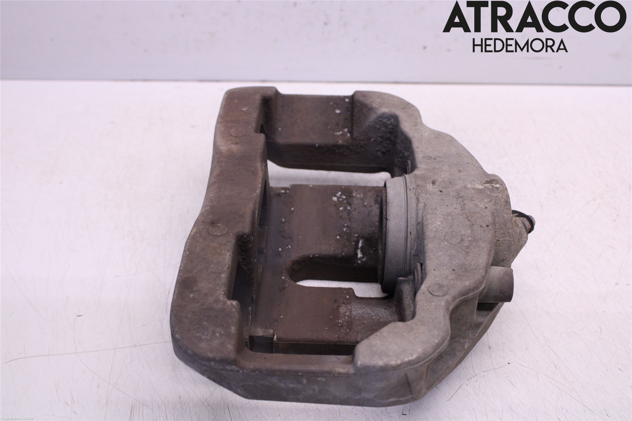 BMW 5 E60/61 Sed/Tou 02-10 Bromsok Fram Höger