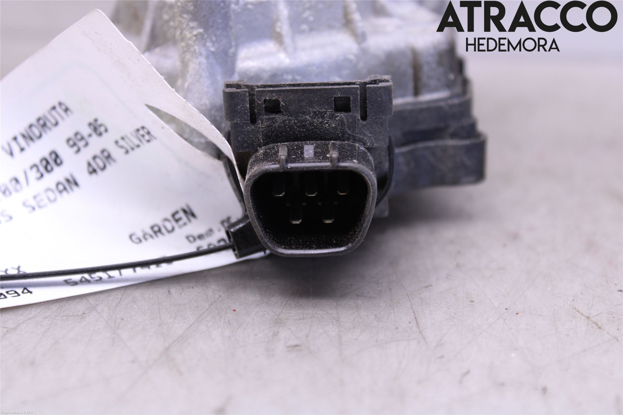 Lexus IS 200/300   99-05 Torkarmotor Vindruta