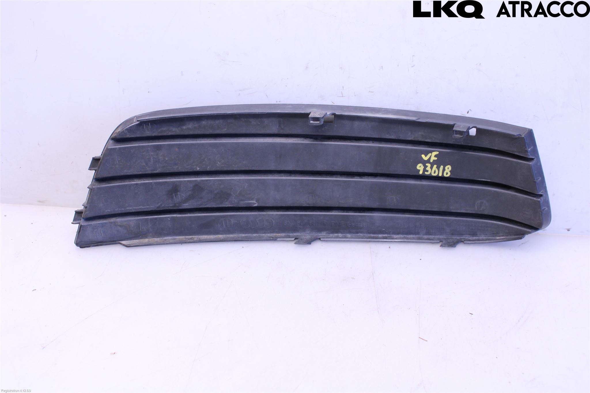 Audi A4/S4 08-11 Grilldel Vänster