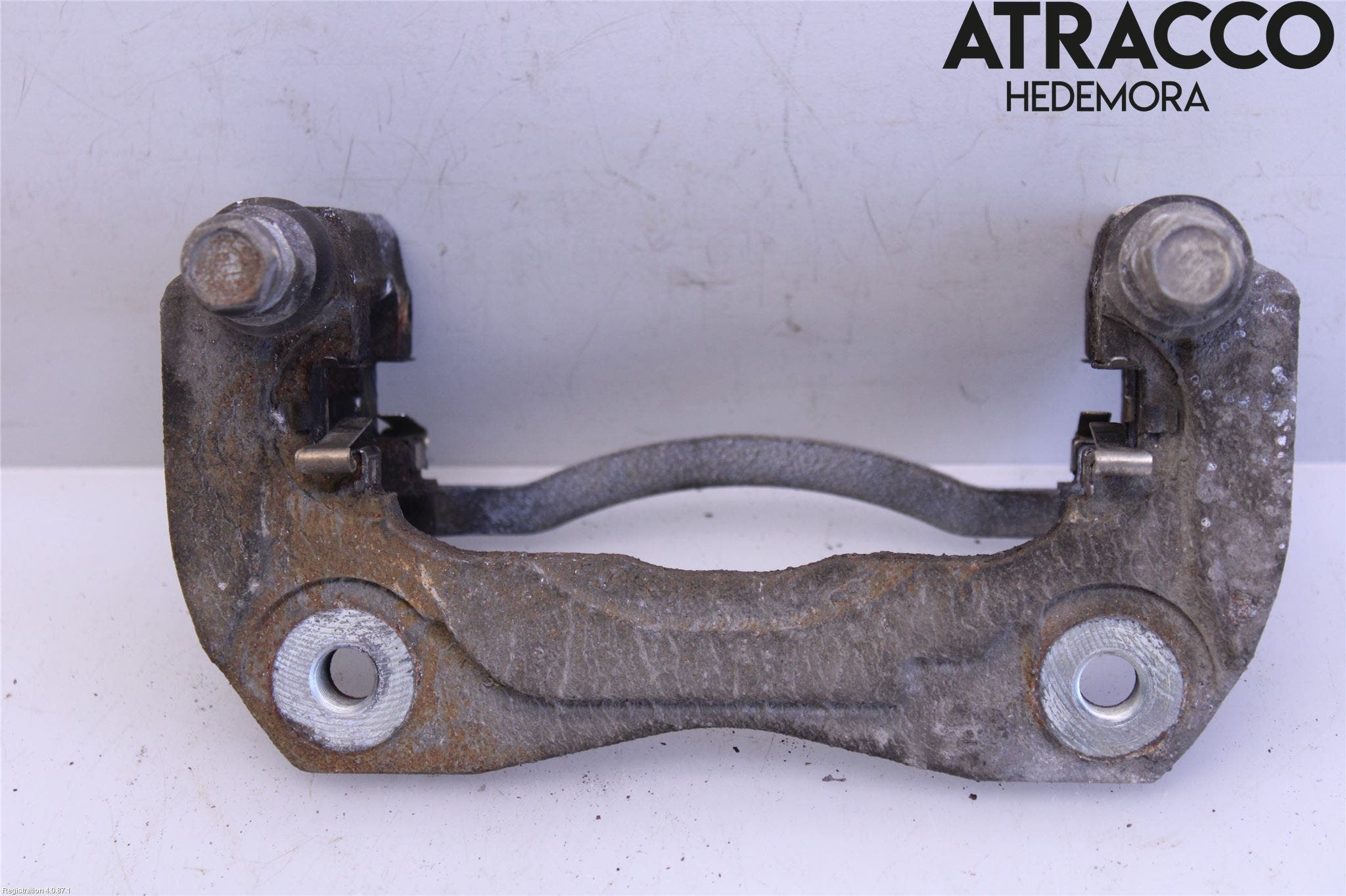 Toyota AURIS 13-19 Bromsokshållare