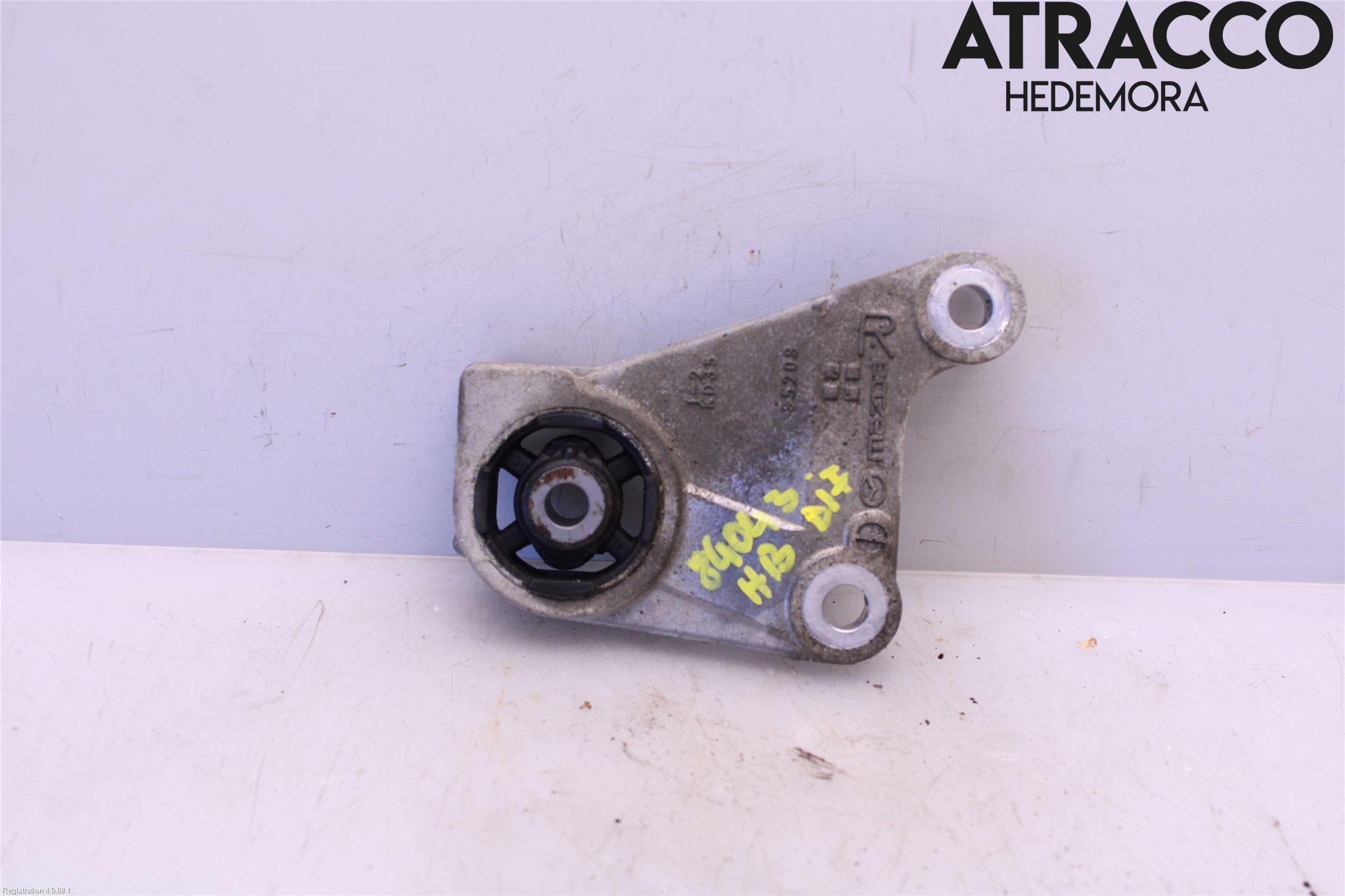 Mazda CX-5 12-17 Bakaxel Fäste